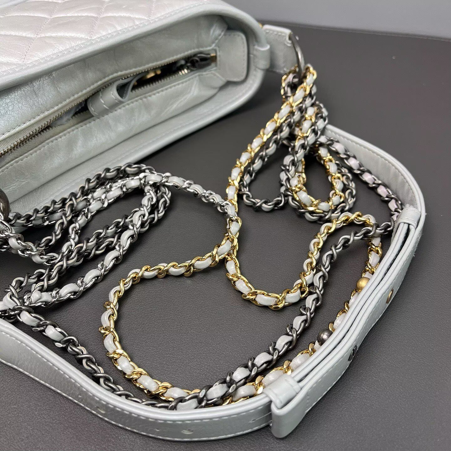 Chanel - Gabrielle Hobo Bag - Calfskin leather - Silver with Mixed-Tone Hardware - (small)