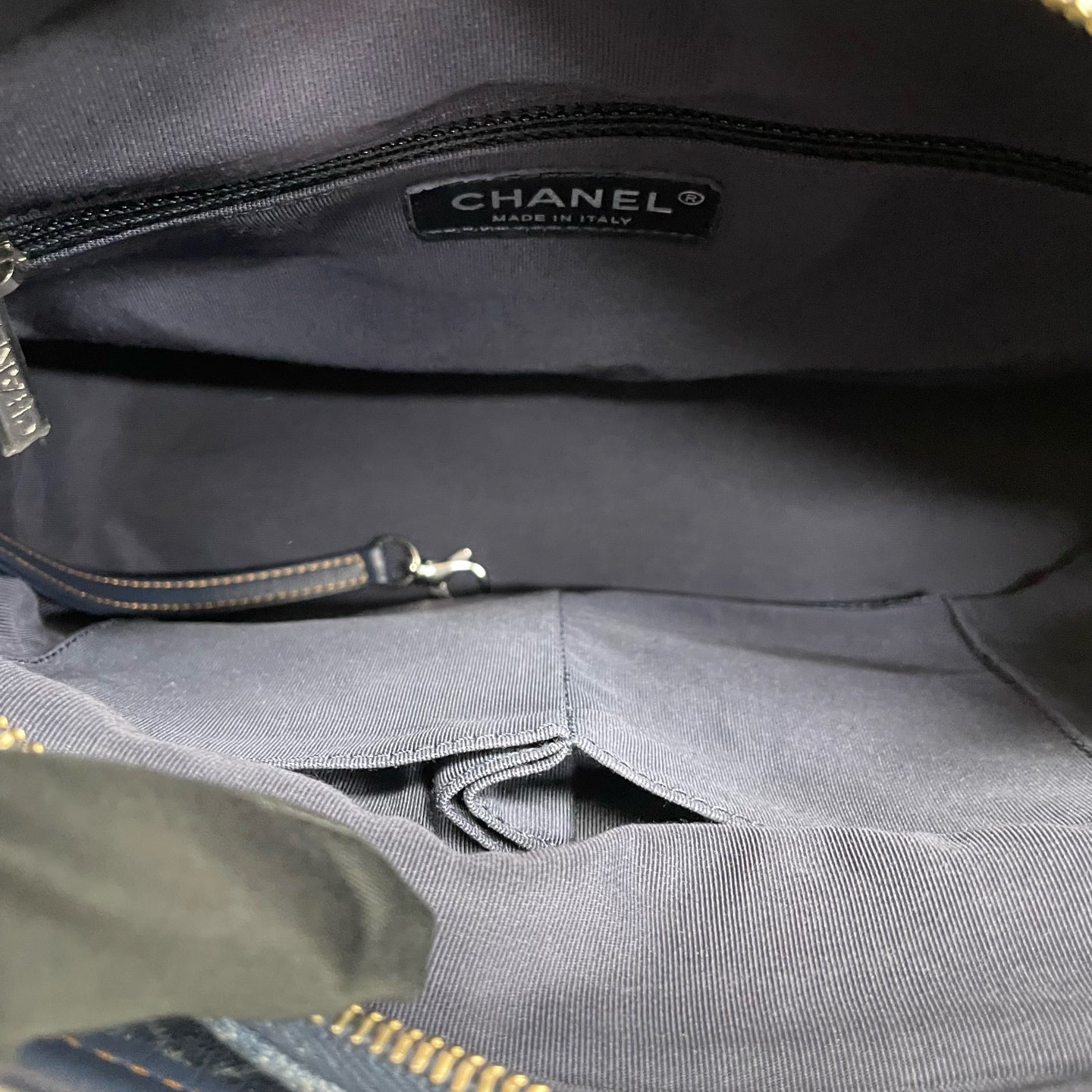 Chanel - Gabrielle Hobo Bag - Denim and leather - Blue - (medium)