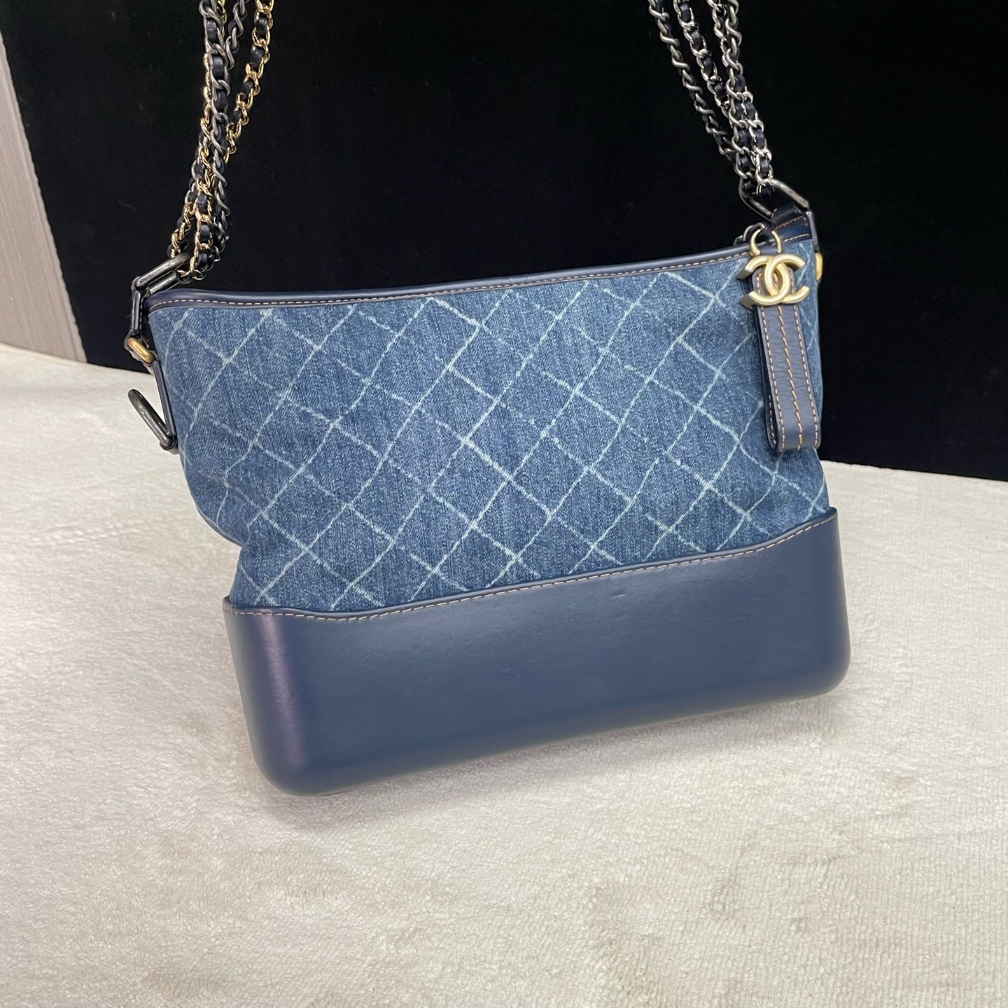 Chanel - Gabrielle Hobo Bag - Denim and leather - Blue - (medium)