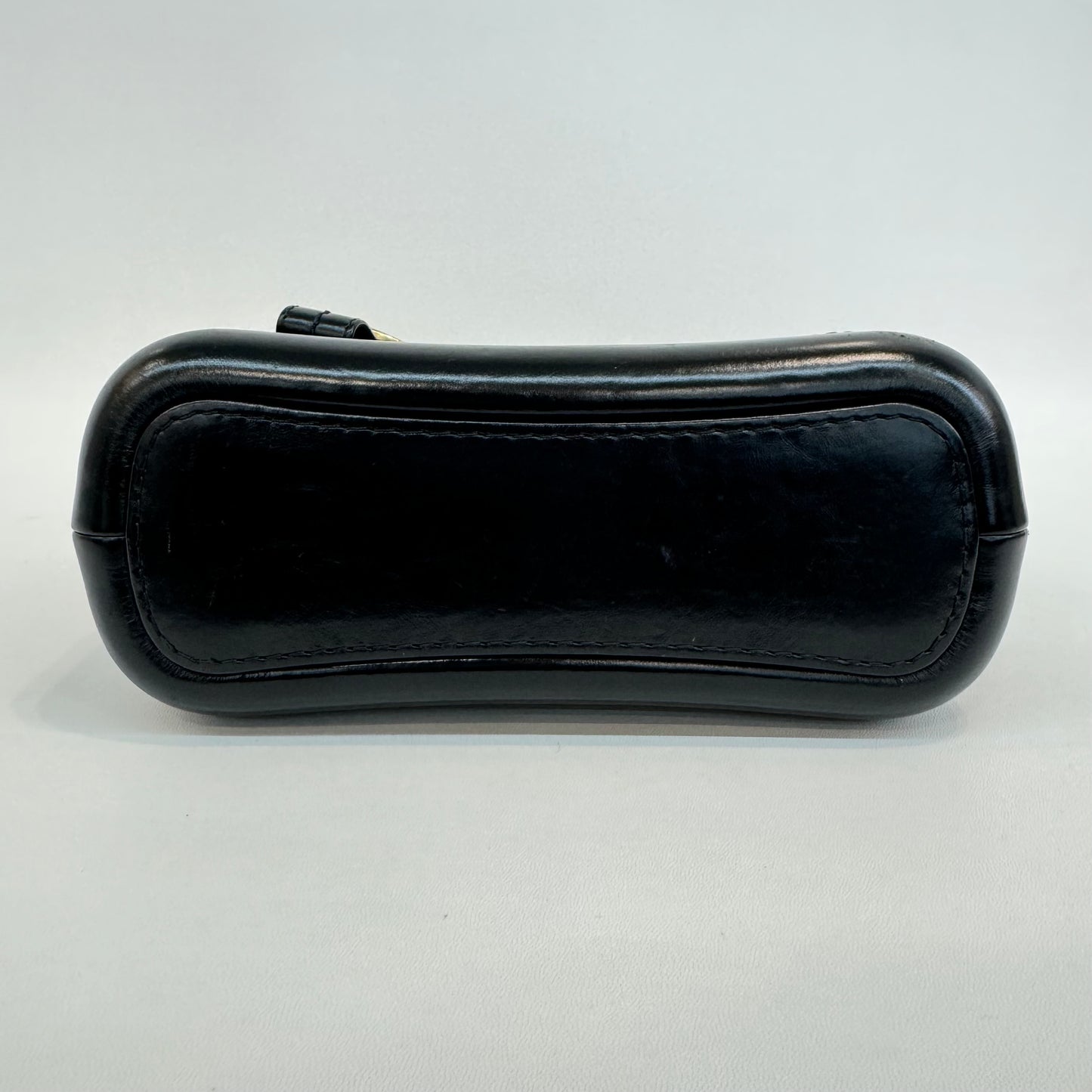 Chanel - Gabrielle Hobo Bag - Leather - Black - (small)