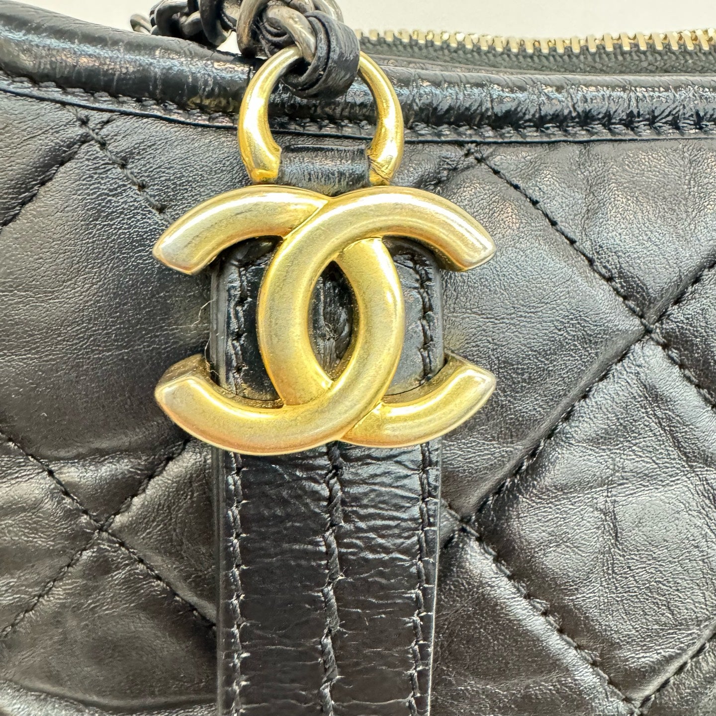 Chanel - Gabrielle Hobo Bag - Leather - Black - (small)