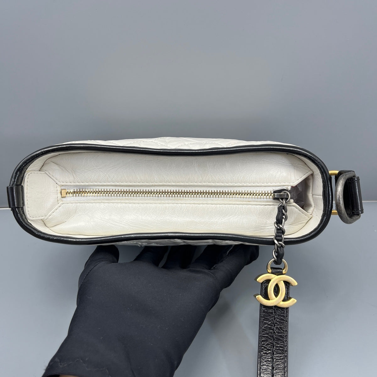 Chanel - Gabrielle Hobo Bag - Leather - Multicolour - (small)