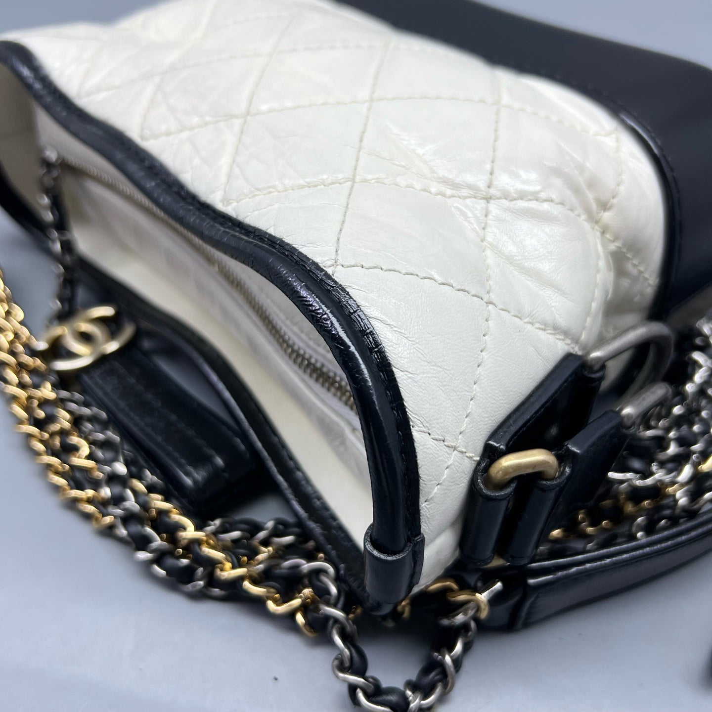 Chanel - Gabrielle Hobo Bag - Leather - Multicolour - (Small)