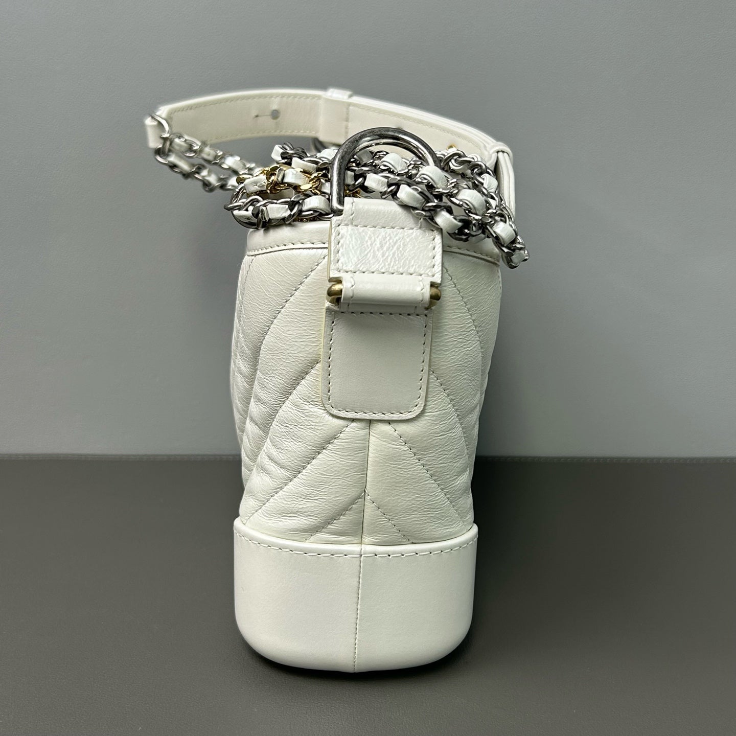 Chanel - Gabrielle Hobo Bag - Leather - White - (small)
