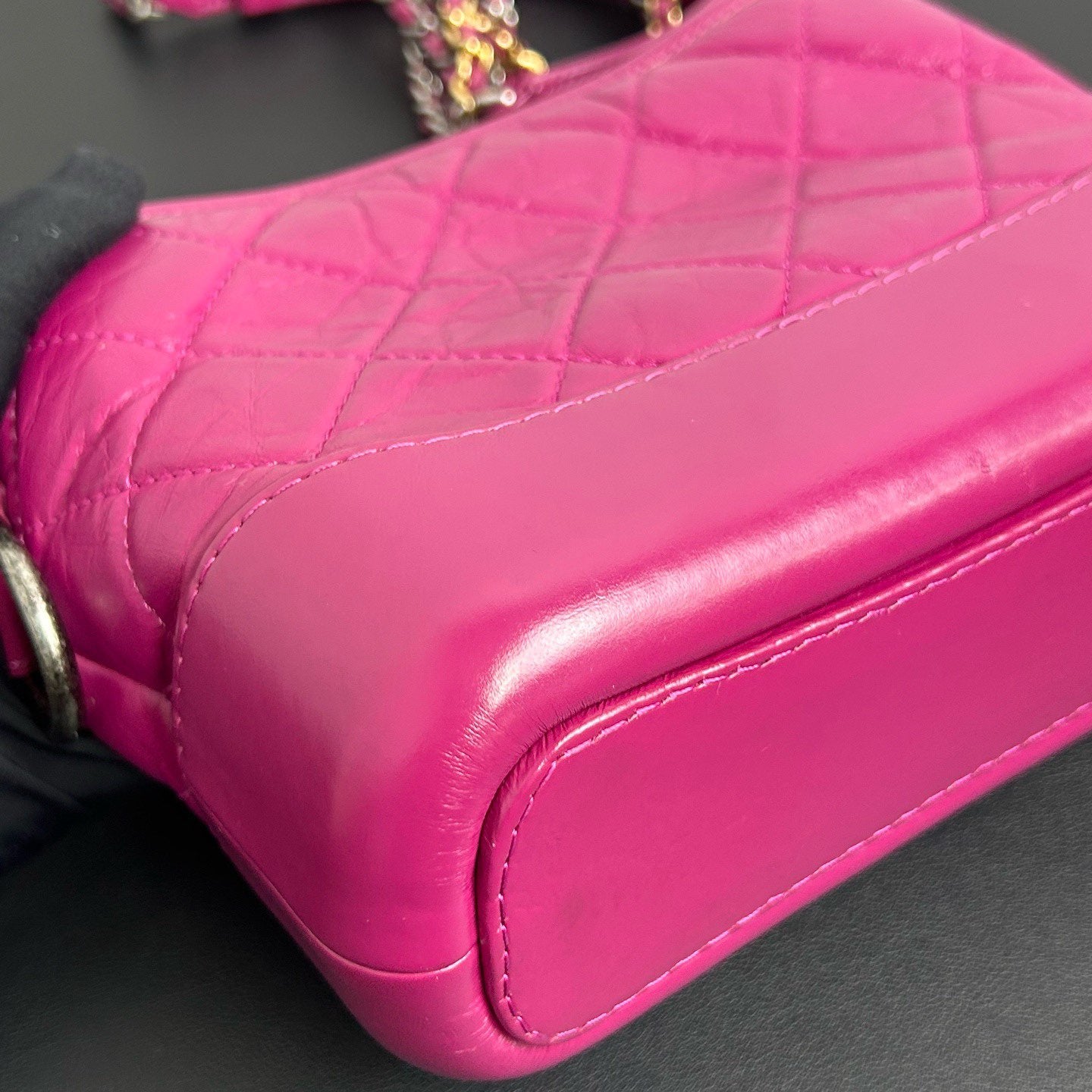 Chanel - Gabrielle Hobo Bag - Quilted cowhide leather - Fuchsia Pink - (small)