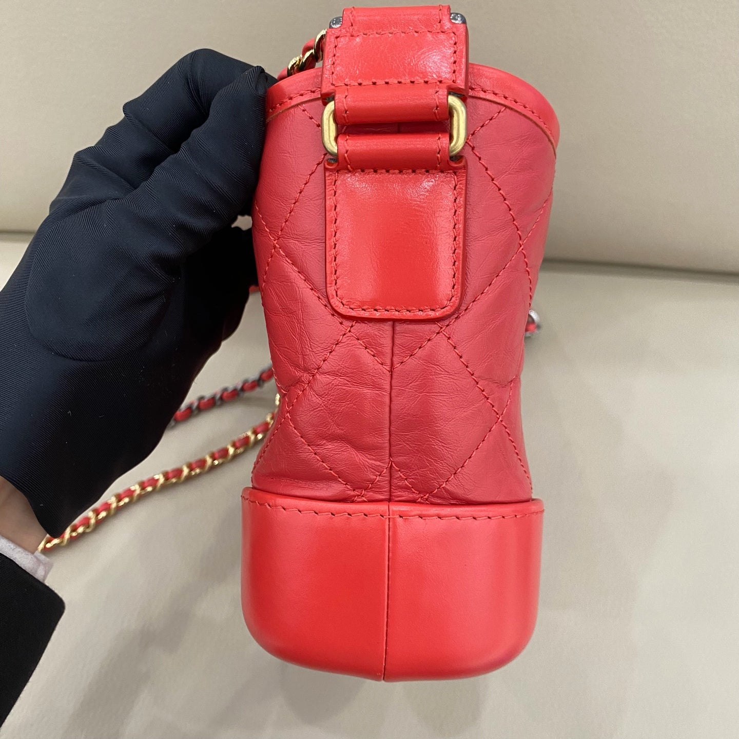 Chanel - Gabrielle Hobo Bag Small - Aged calfskin leather and smooth calfskin leather - Red - (Small)