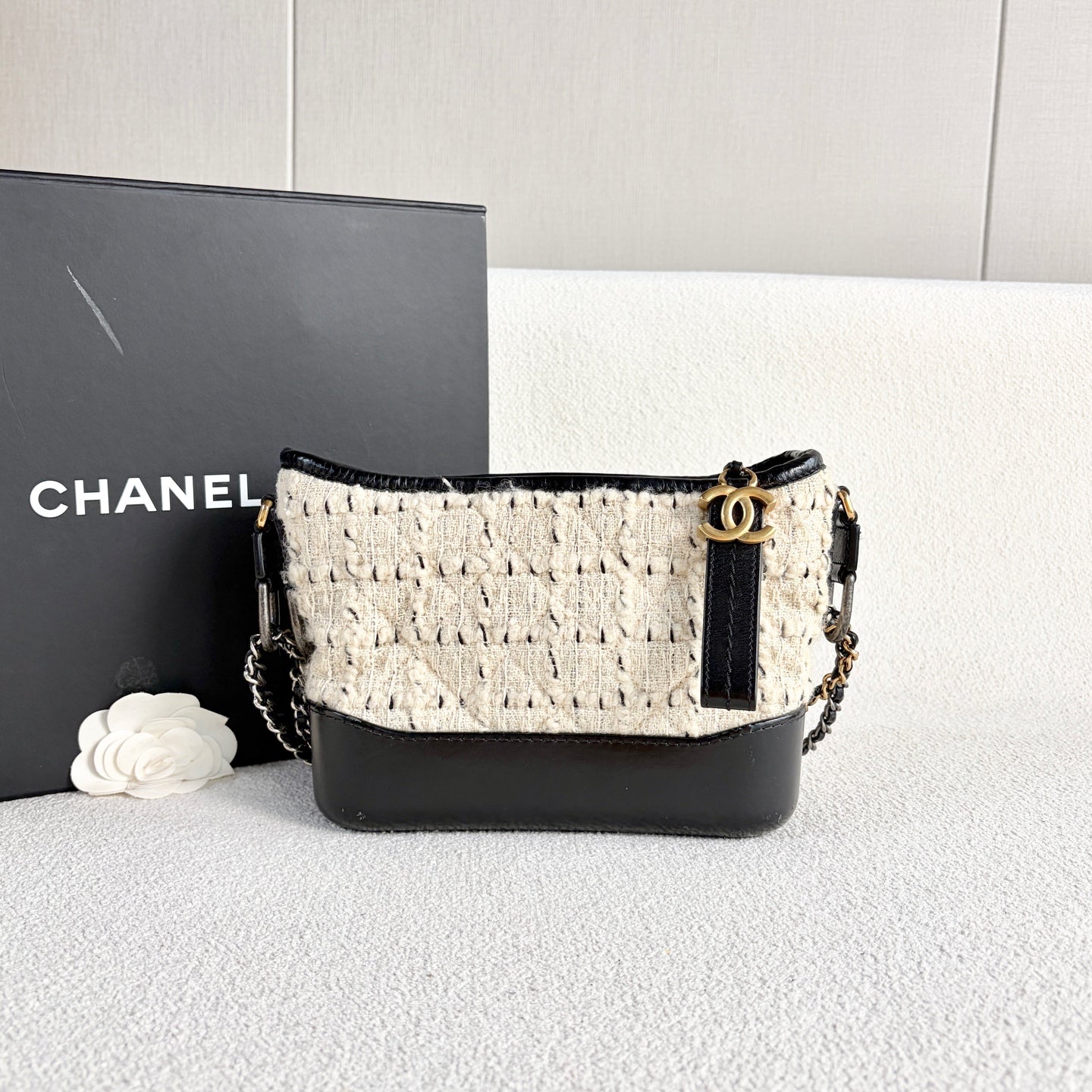 Chanel - Gabrielle Hobo Bag - Tweed and leather - Multicolour - (small)