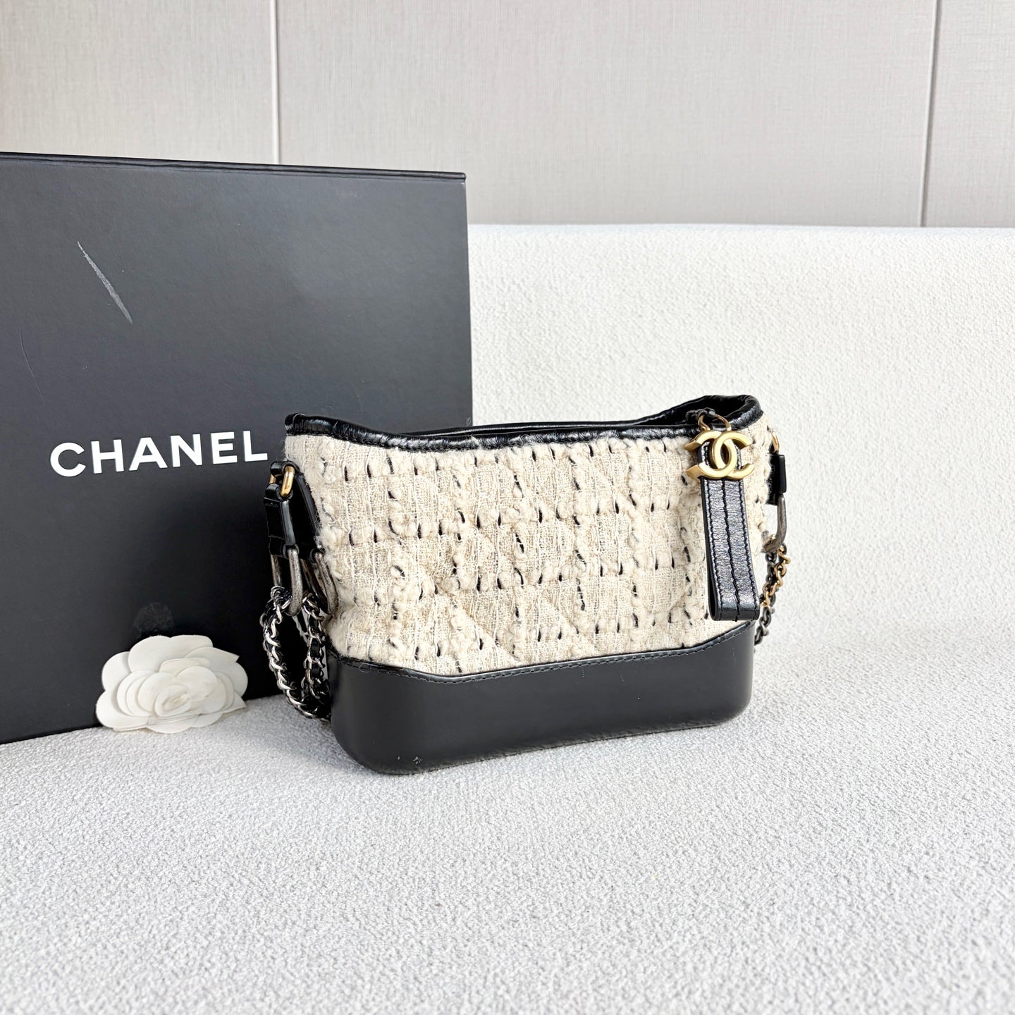 Chanel - Gabrielle Hobo Bag - Tweed and leather - Multicolour - (small)