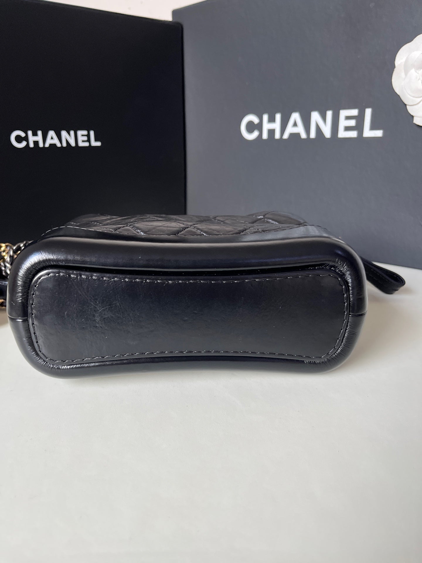 Chanel - Gabrielle Hobo - Calfskin - Black - (Small)