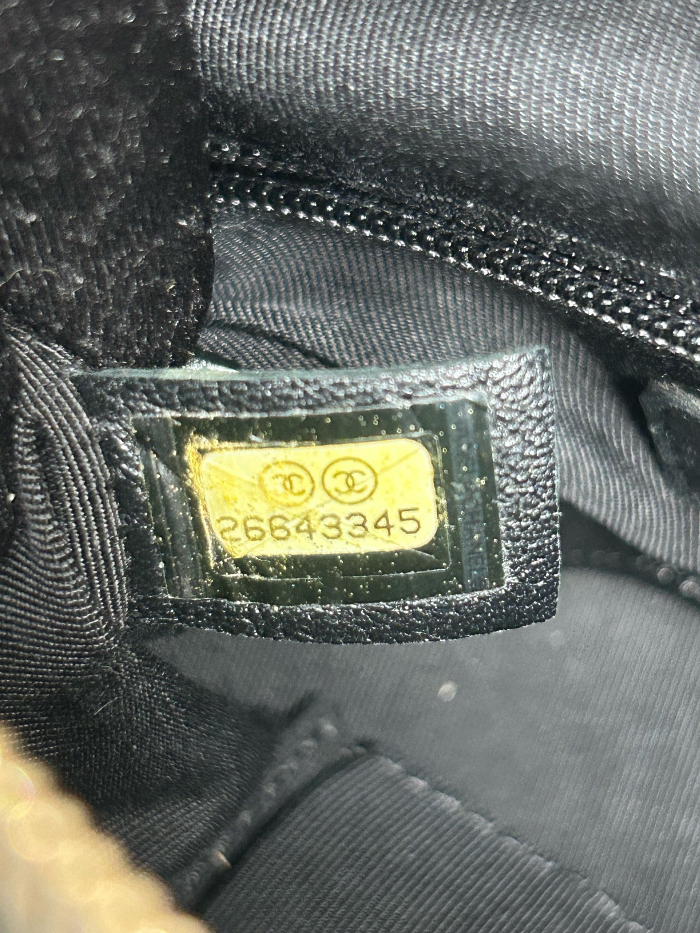 Chanel - Gabrielle Hobo - Leather - Black - (small)