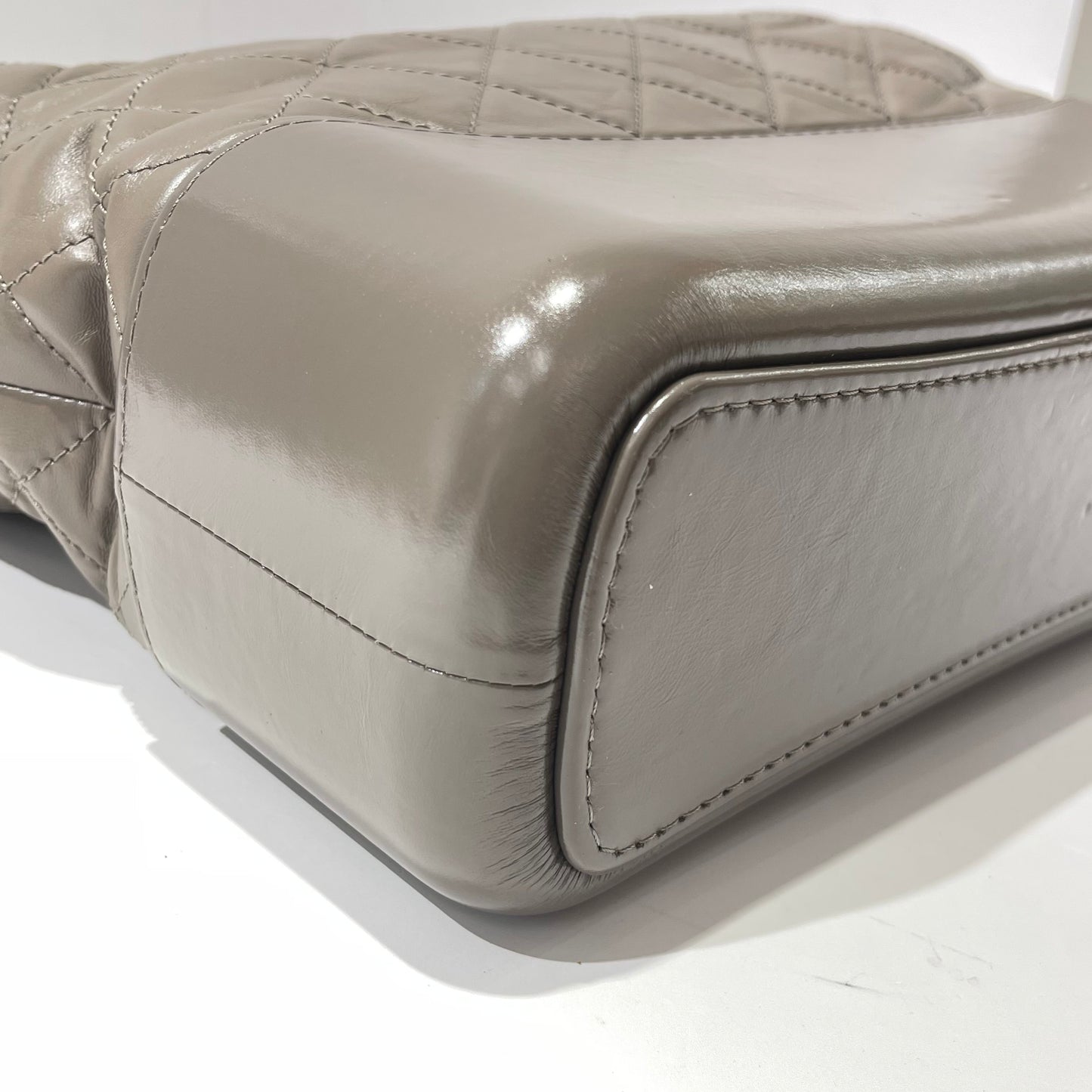 Chanel - Gabrielle Hobo - Leather - Grey - (Medium)