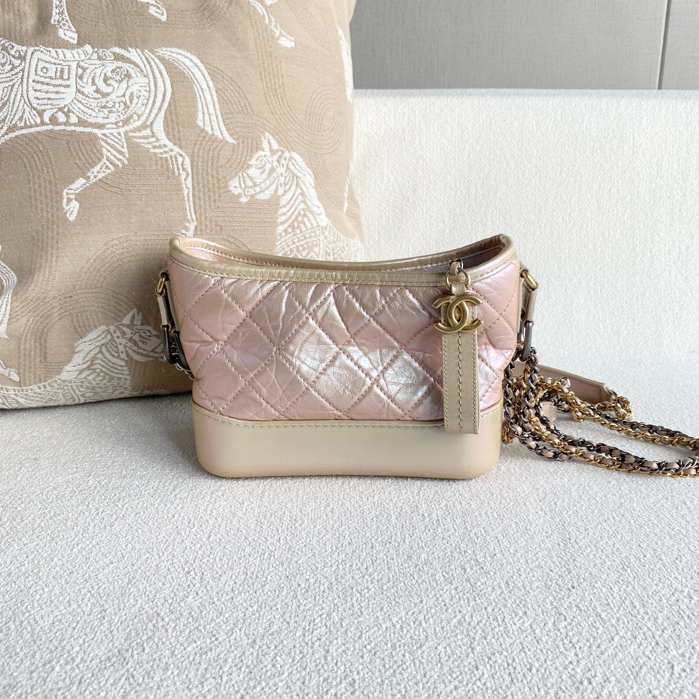 Chanel - Gabrielle Hobo - Leather - Pink - (small)