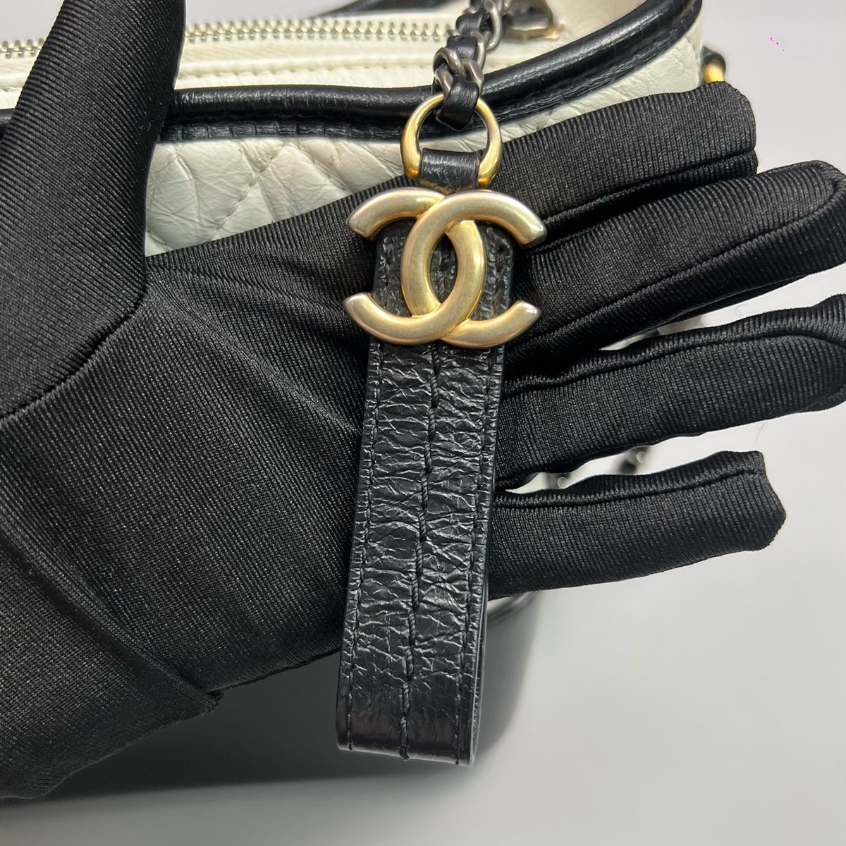 Chanel - Gabrielle Hobo Medium - Leather - Multicolour - (Medium)