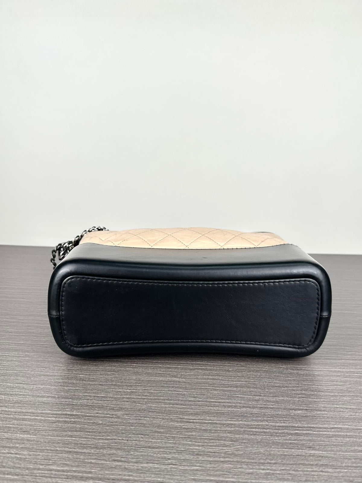 Chanel - Gabrielle Hobo Medium - Leather - Multicolour - (Medium)