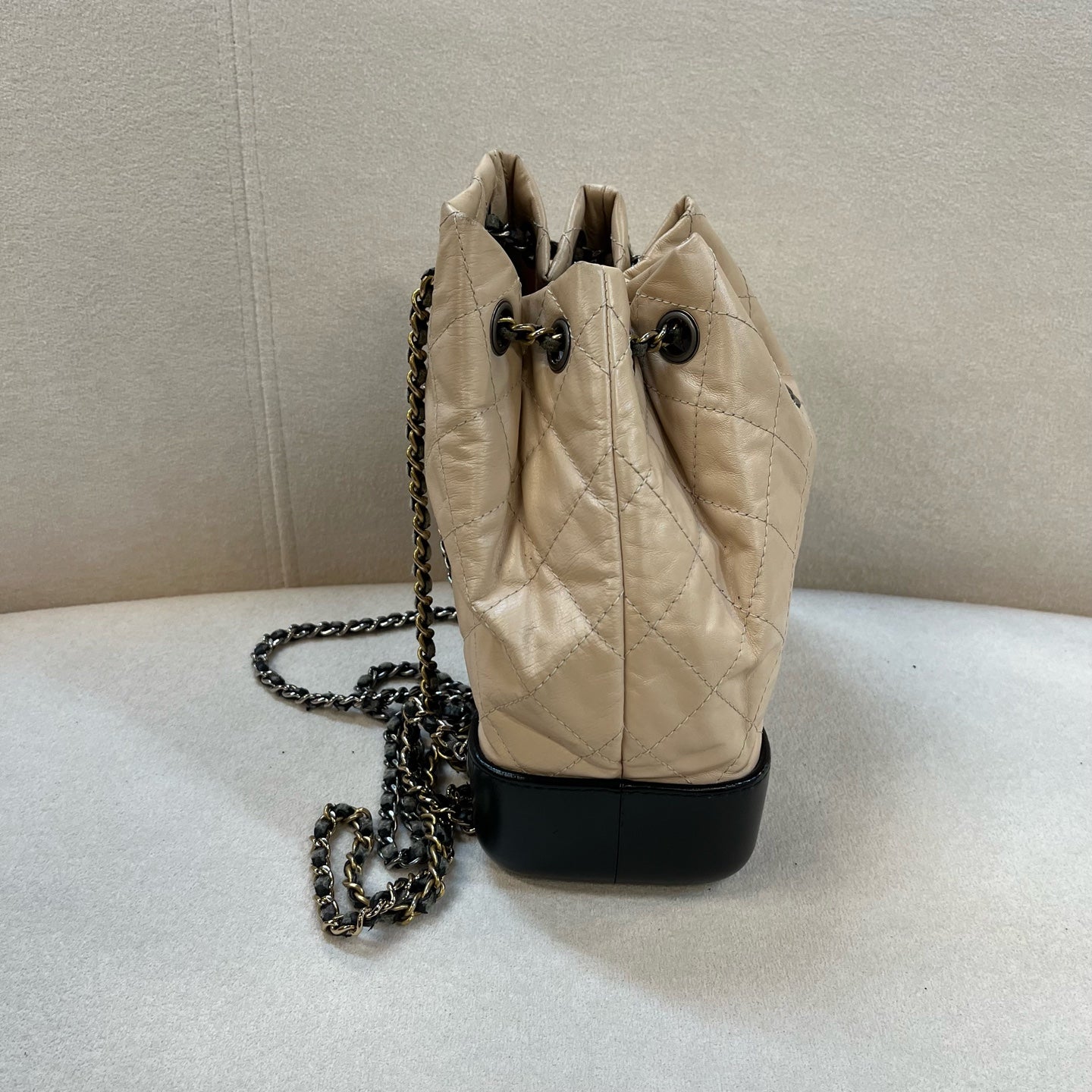 Chanel - Gabrielle - Leather - Beige - (small)
