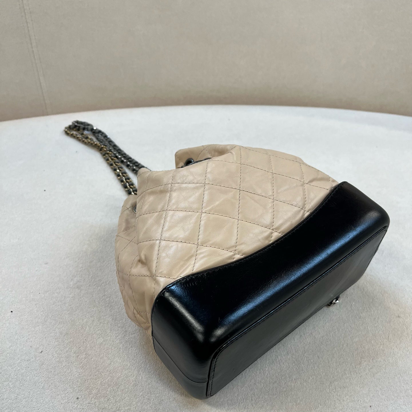 Chanel - Gabrielle - Leather - Beige - (small)