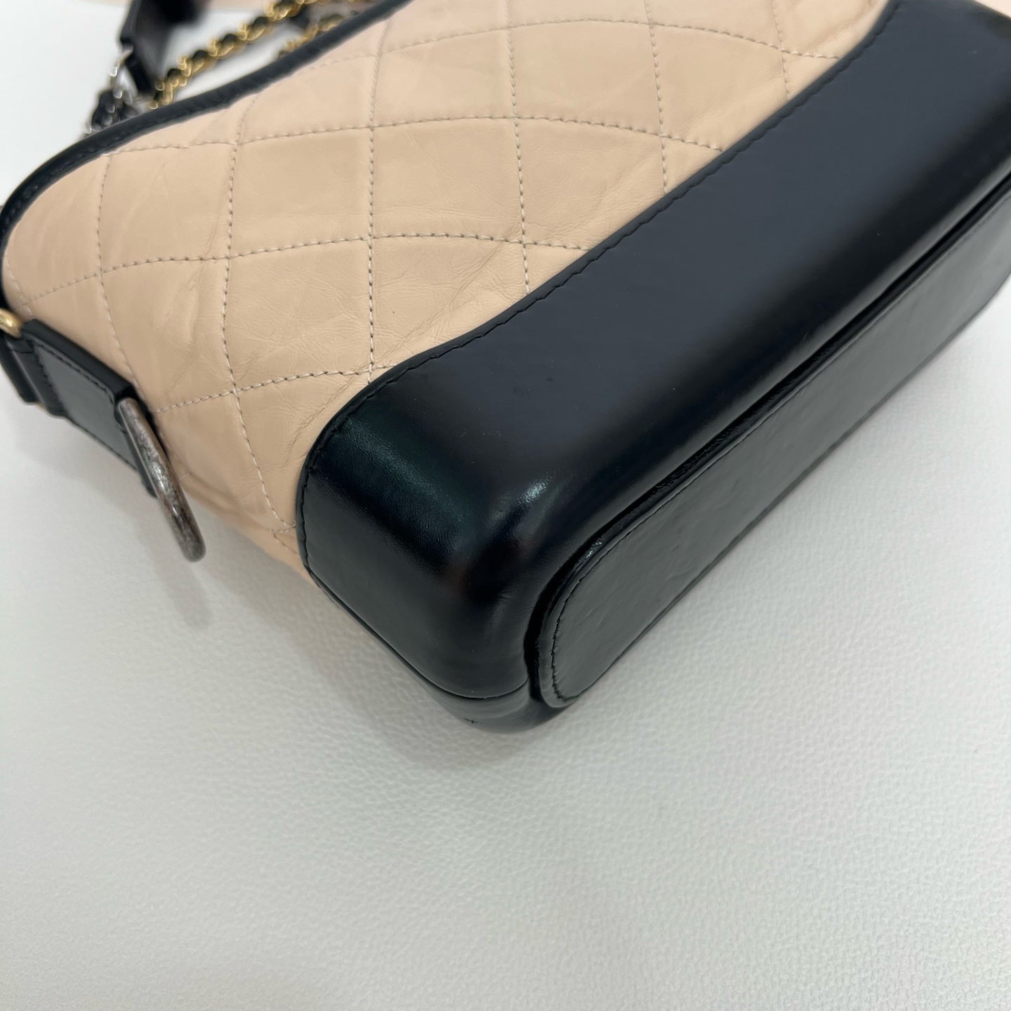 Chanel - Gabrielle - Leather - Beige - (small)