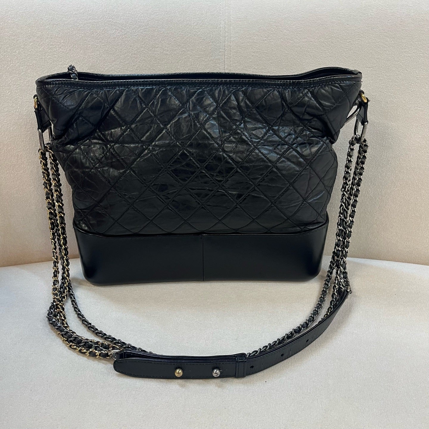 Chanel - Gabrielle - Leather - Black - (large)