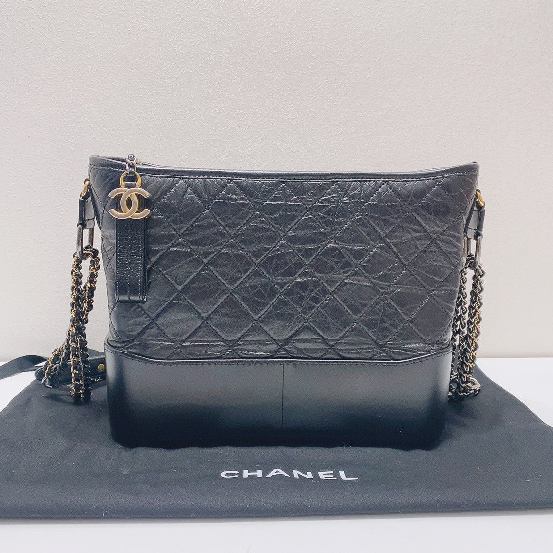 Chanel - Gabrielle - Leather - Black - (medium)