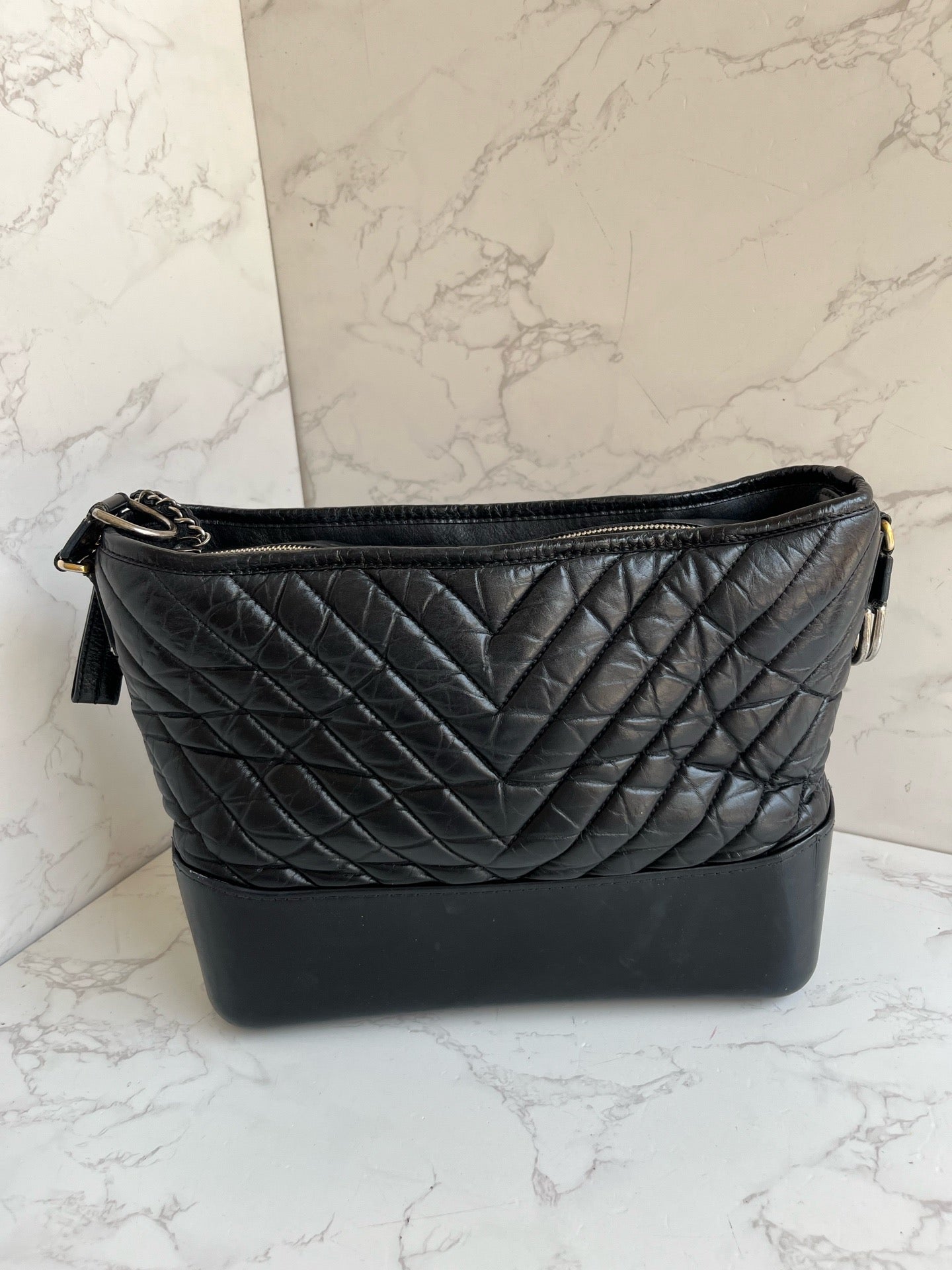 Chanel - Gabrielle - Leather - Black - (medium)