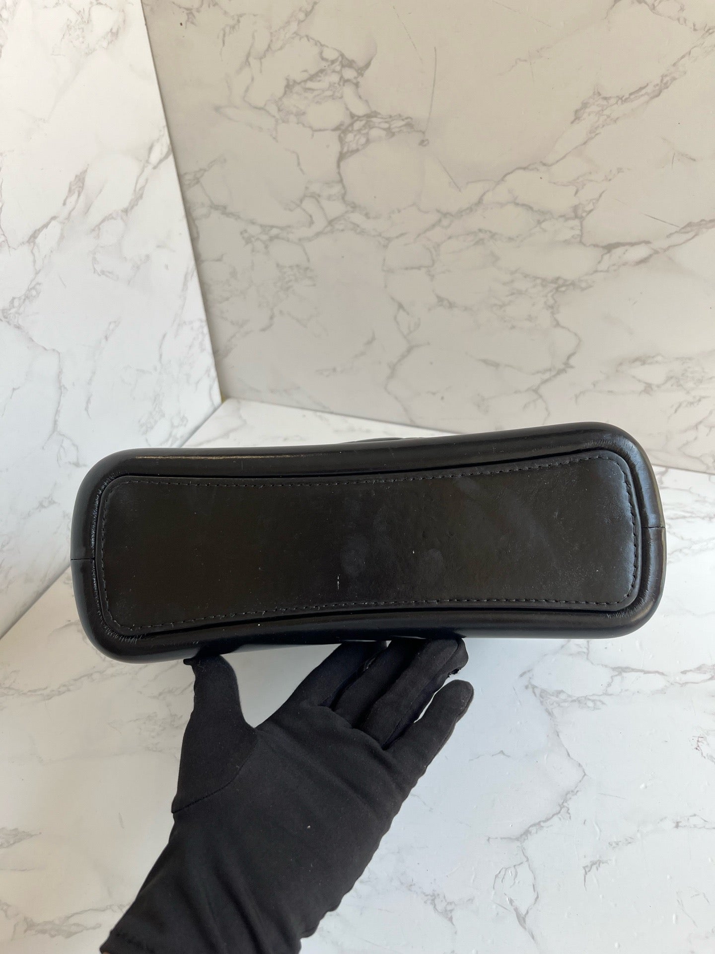 Chanel - Gabrielle - Leather - Black - (medium)