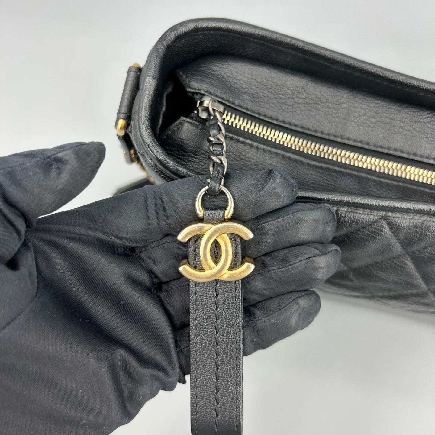 Chanel - Gabrielle - Leather - Black - (medium)