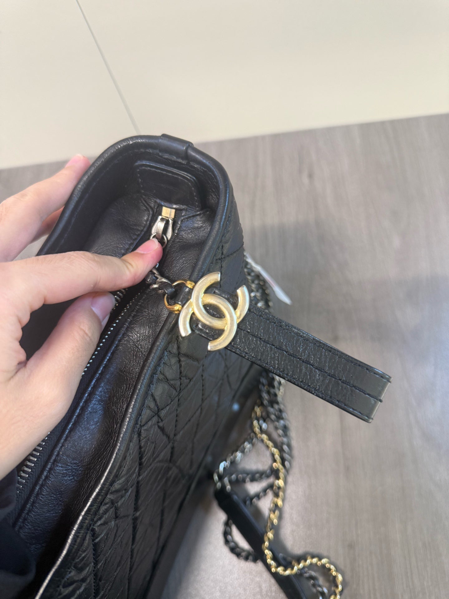 Chanel - Gabrielle - Leather - Black - (medium)