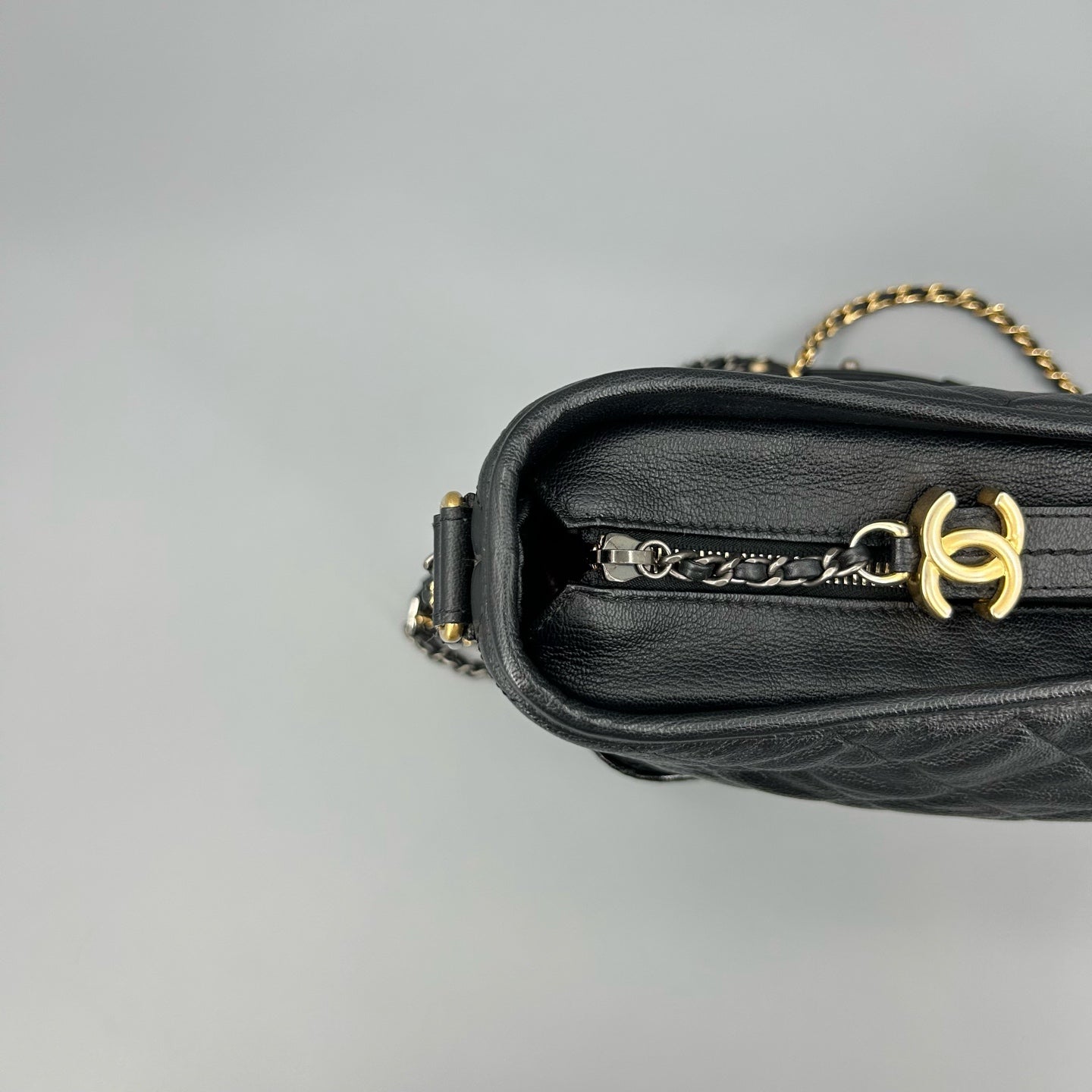 Chanel - Gabrielle - Leather - Black - (medium)