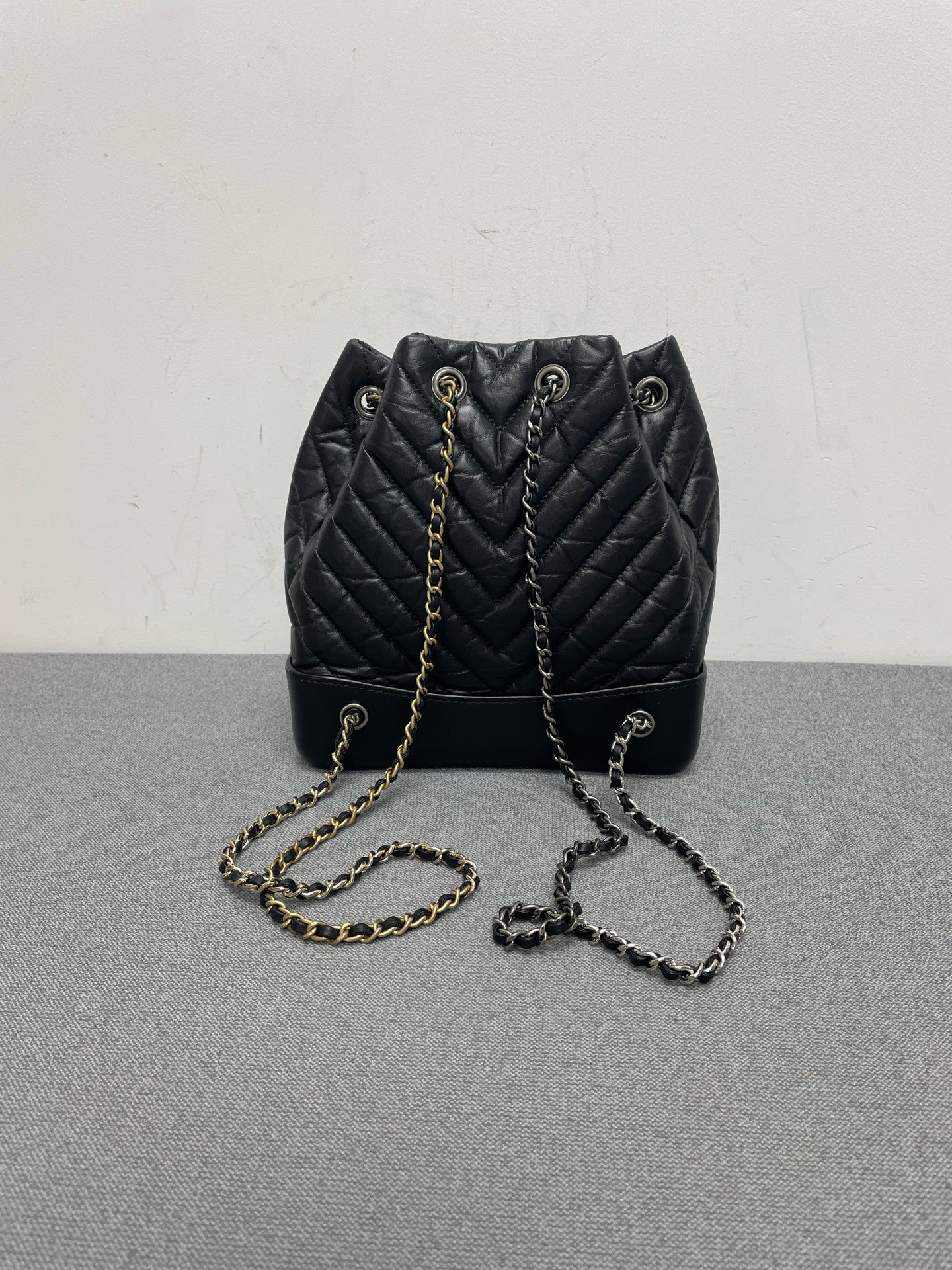 Chanel - Gabrielle - Leather - Black - (small)