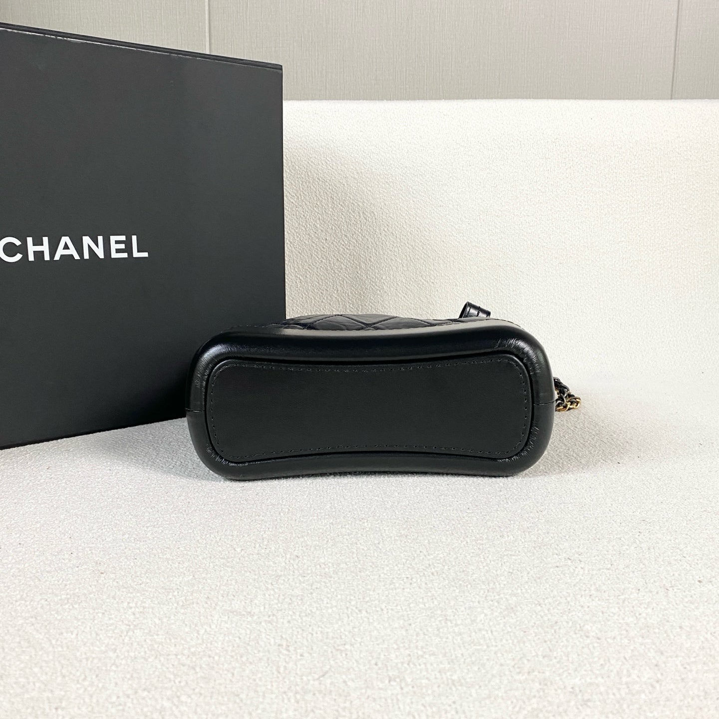 Chanel - Gabrielle - Leather - Black - (small)