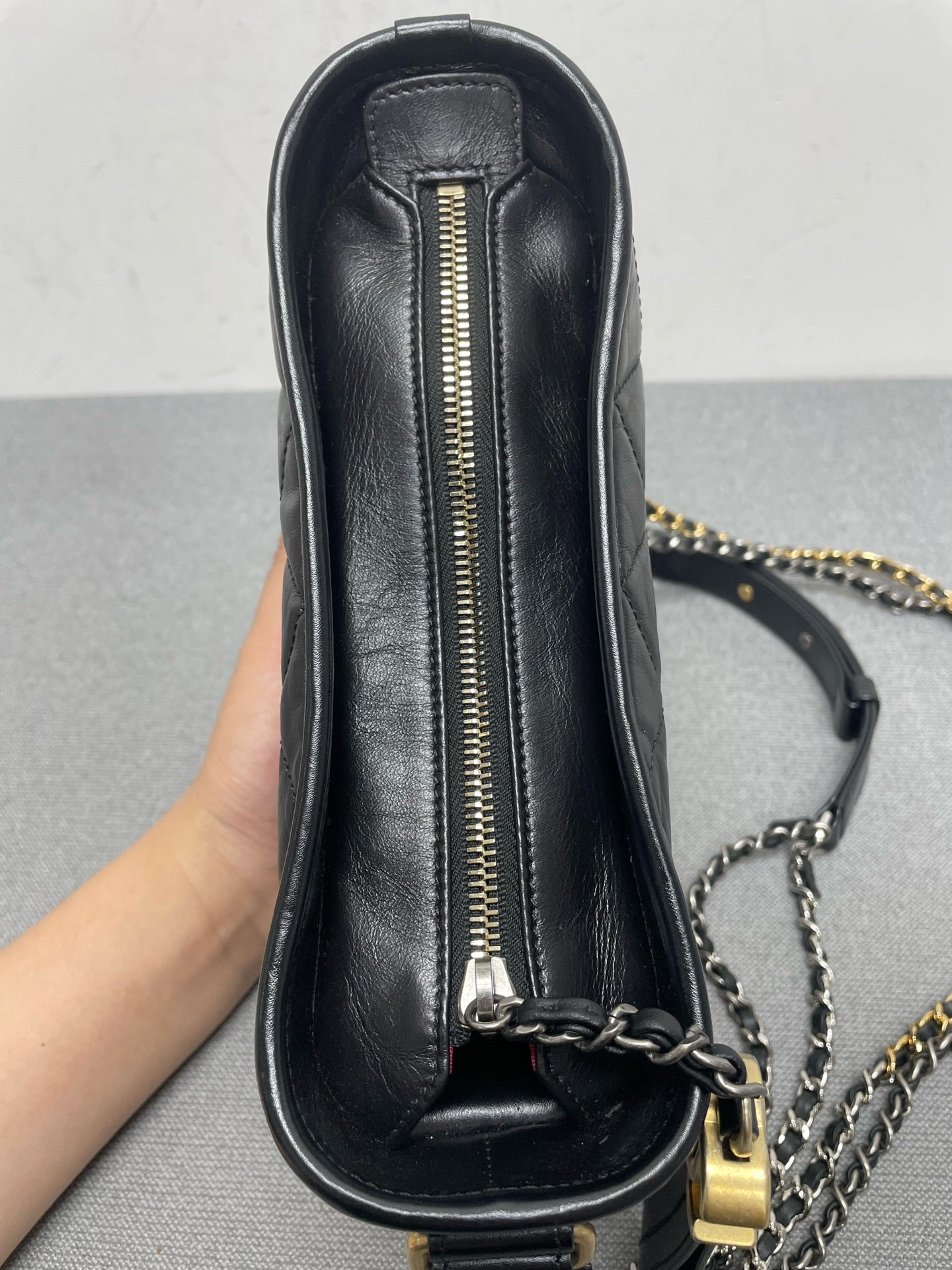 Chanel - Gabrielle - Leather - Black - (Small)