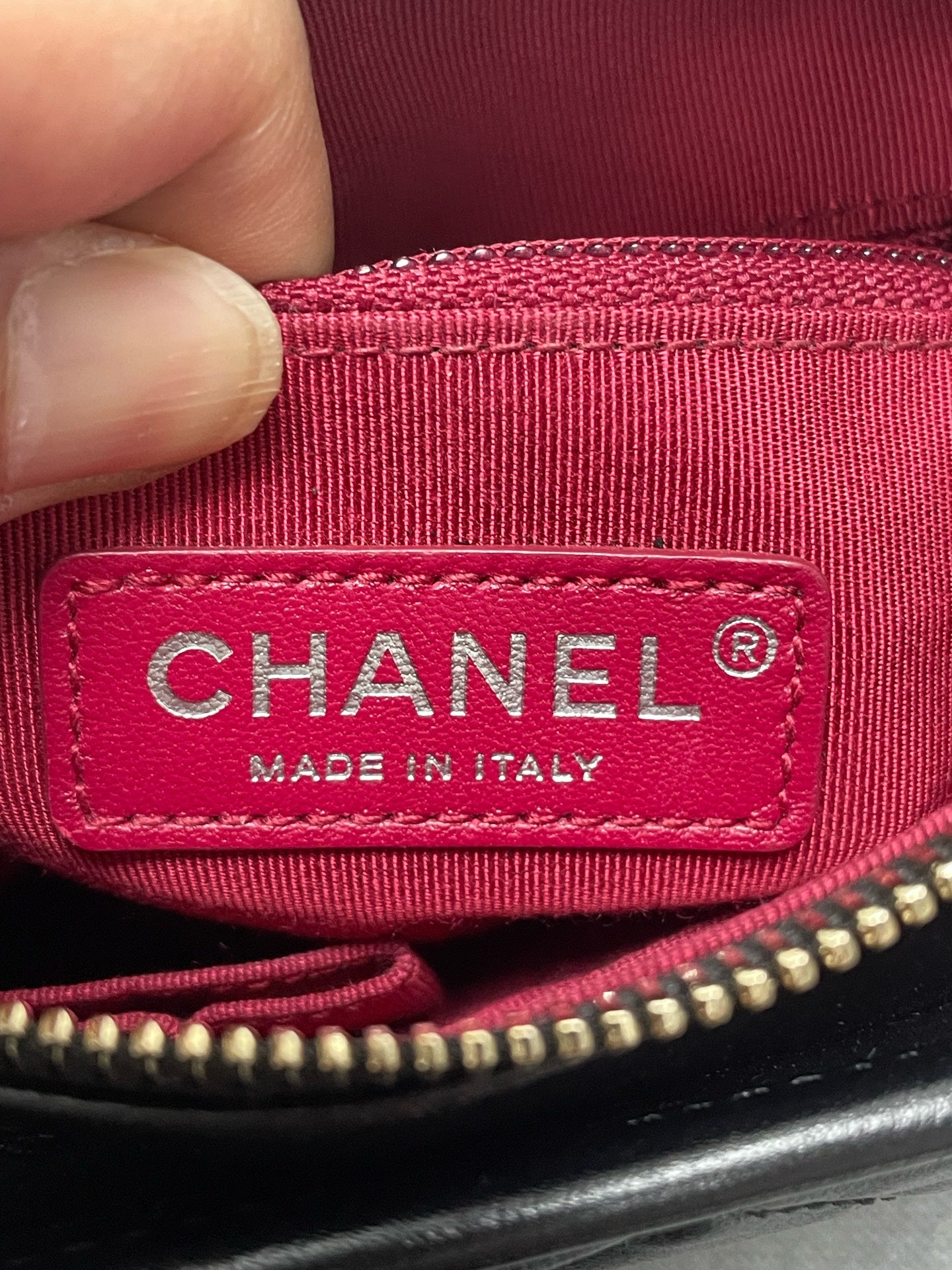 Chanel - Gabrielle - Leather - Black - (Small)