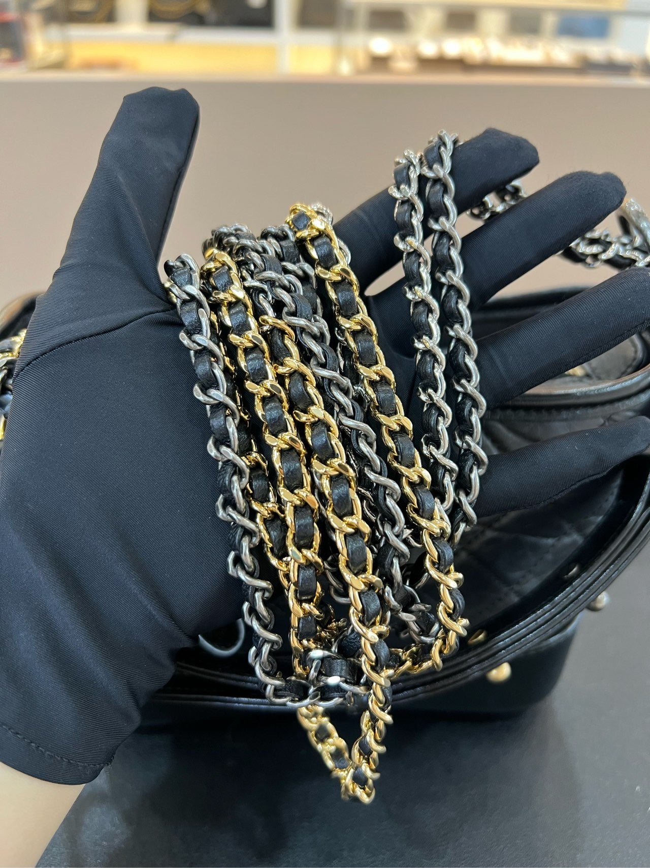 Chanel - Gabrielle - Leather - Black - (small)