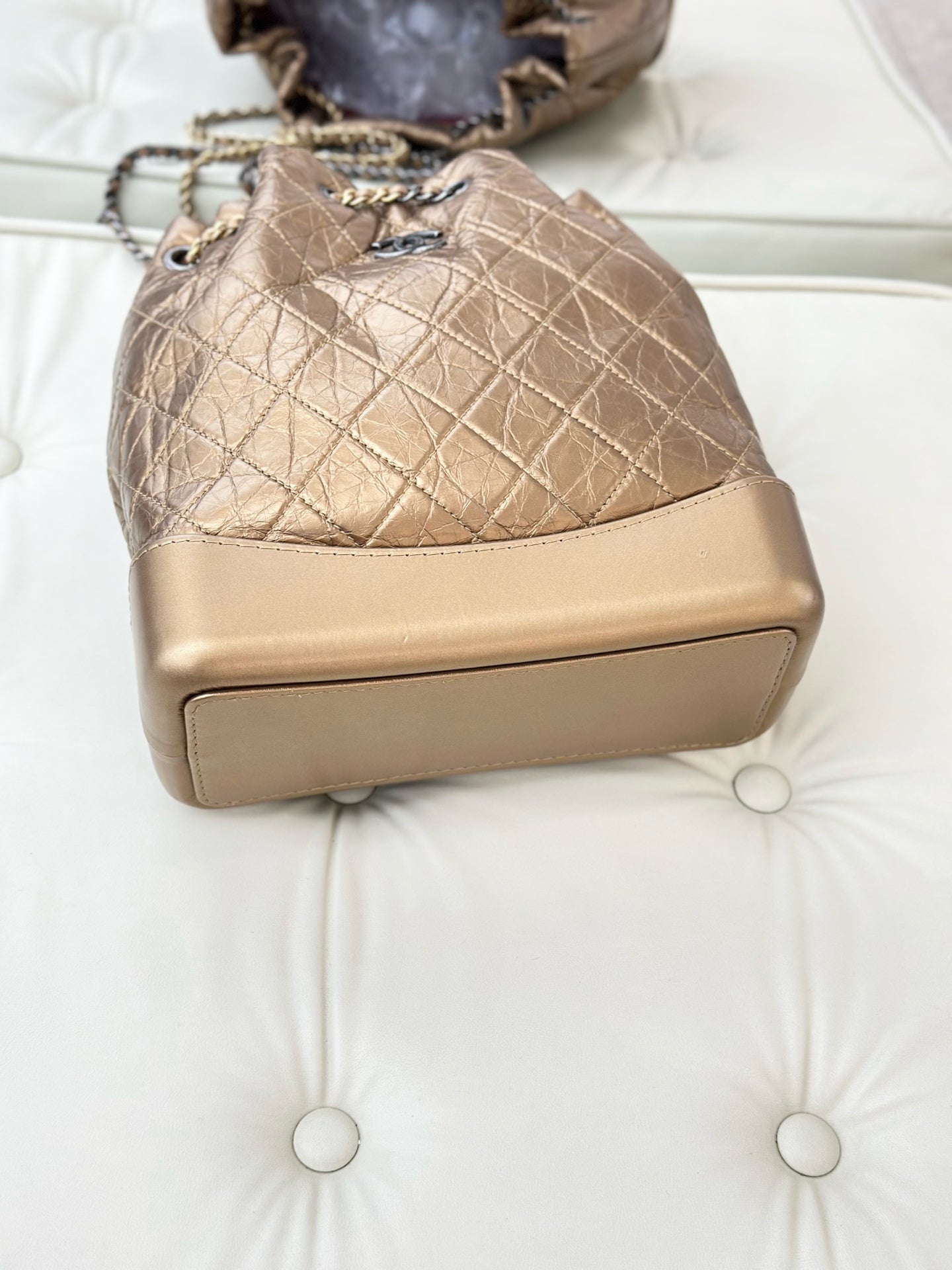 Chanel - Gabrielle - Leather - Gold - (medium)