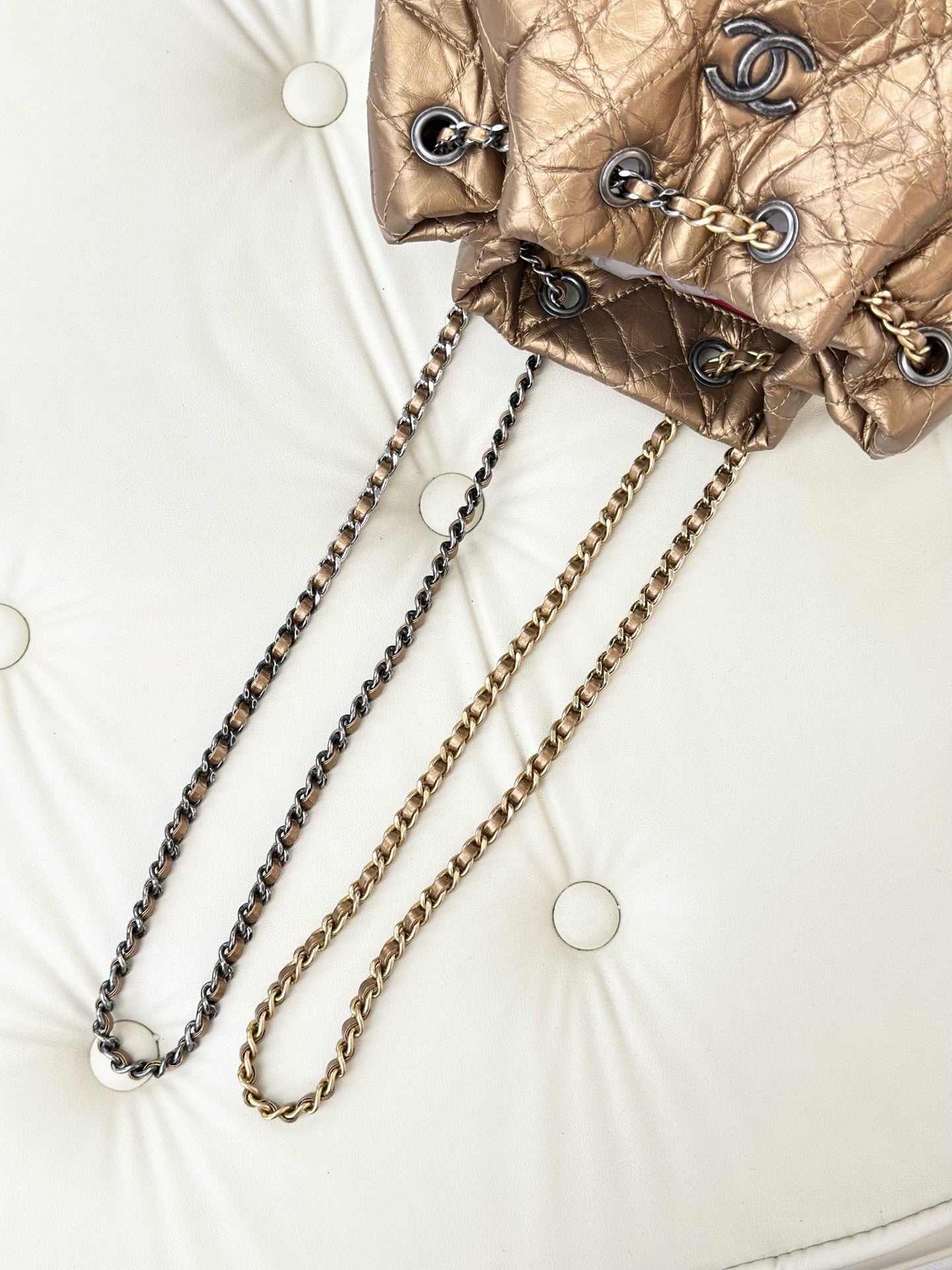 Chanel - Gabrielle - Leather - Gold - (medium)