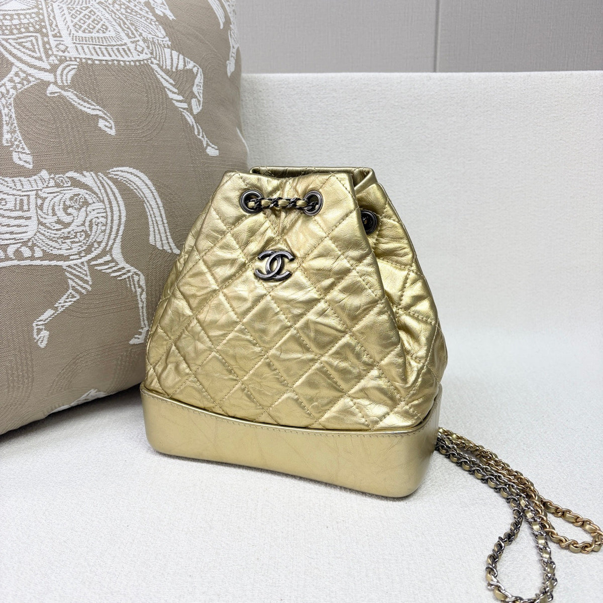 Chanel - Gabrielle - Leather - Gold - (mini)