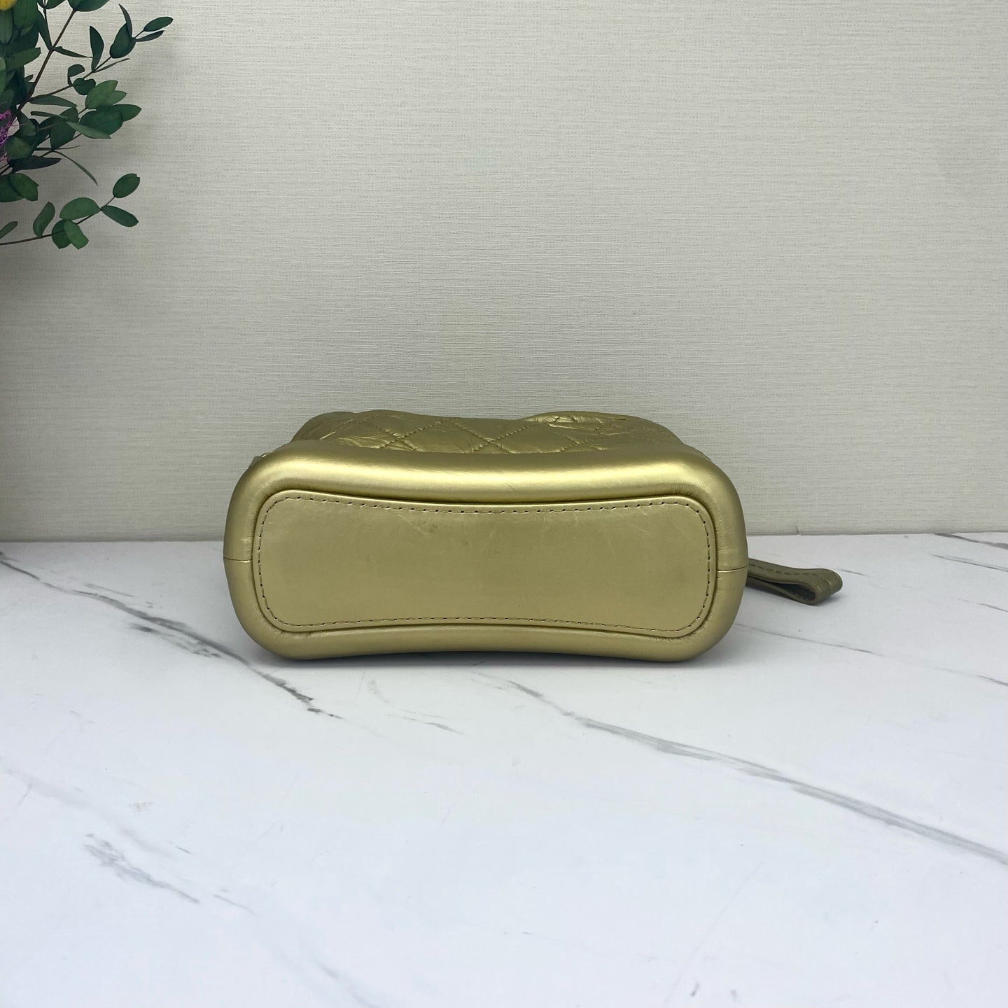Chanel - Gabrielle - Leather - Gold - (small)