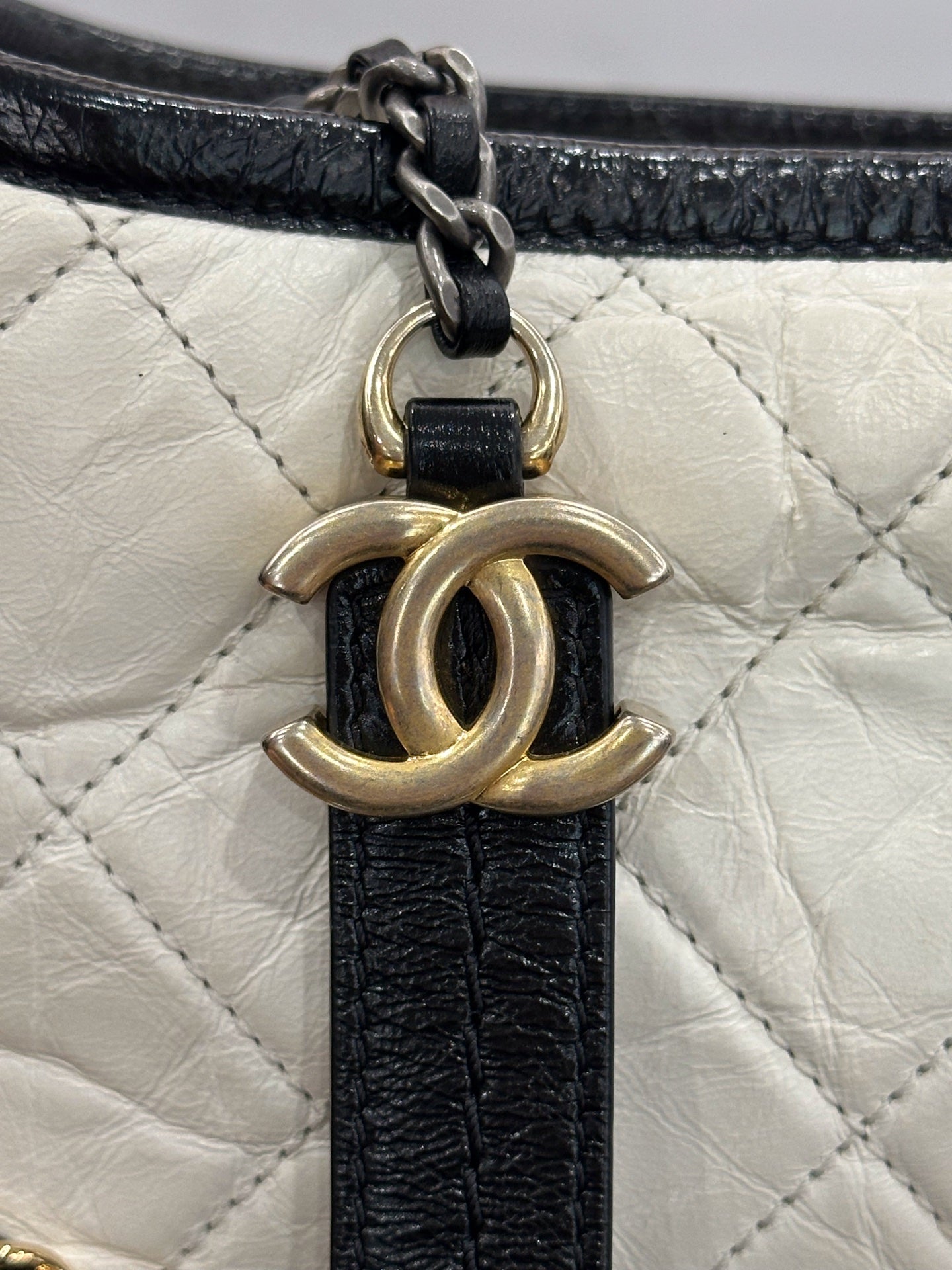 Chanel - Gabrielle - Leather - Multicolour - (small)