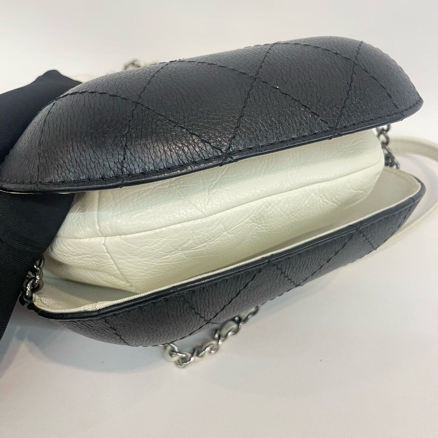 Chanel - Gabrielle - Leather - Multicolour - (small)