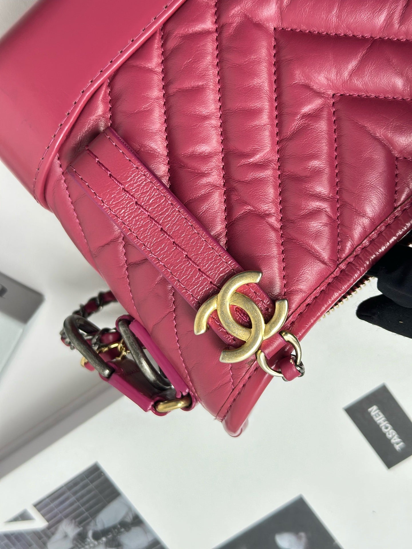 Chanel - Gabrielle - Leather - Pink - (Small)