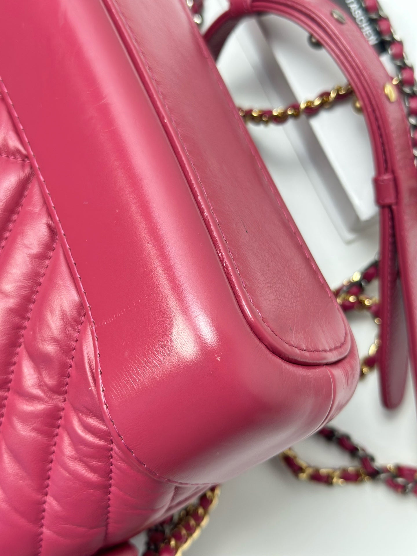 Chanel - Gabrielle - Leather - Pink - (Small)