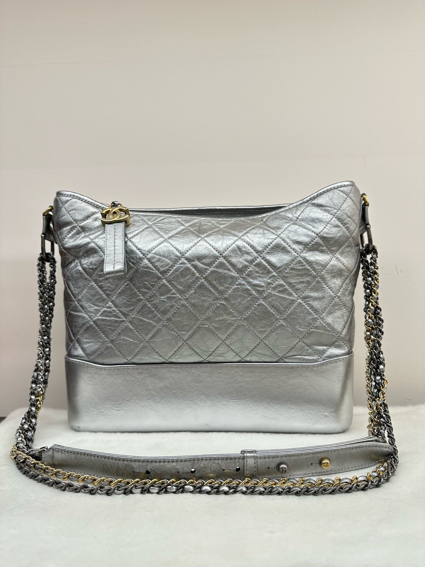 Chanel - Gabrielle - Leather - Silver - (Large)