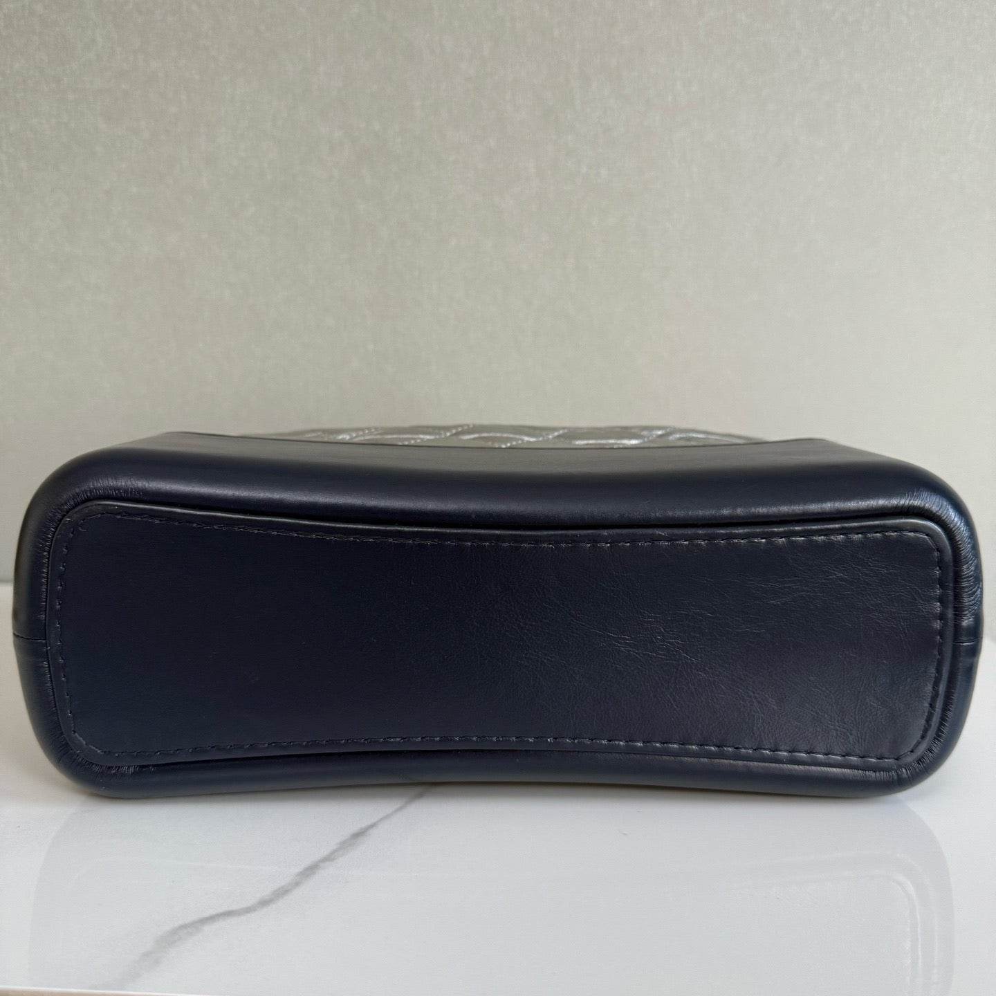 Chanel - Gabrielle - Leather - Silver - (medium)