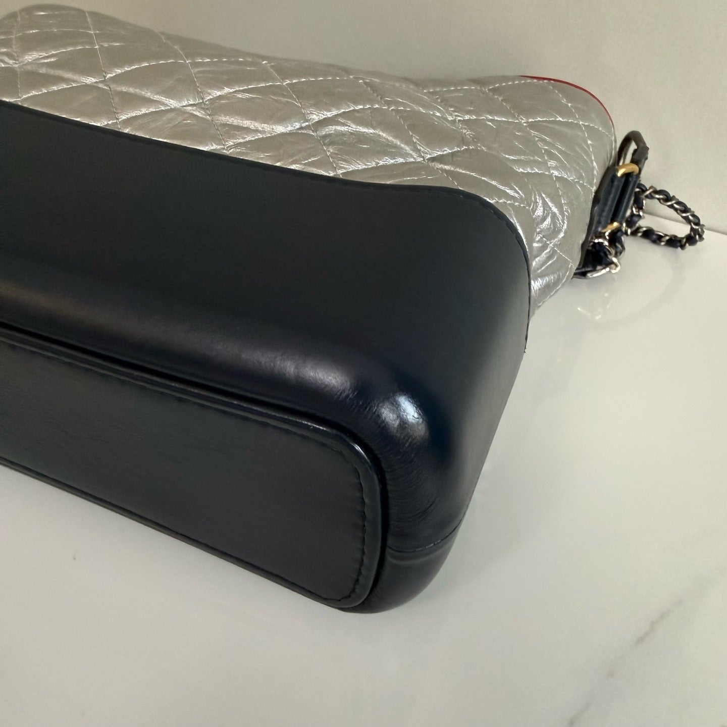 Chanel - Gabrielle - Leather - Silver - (medium)