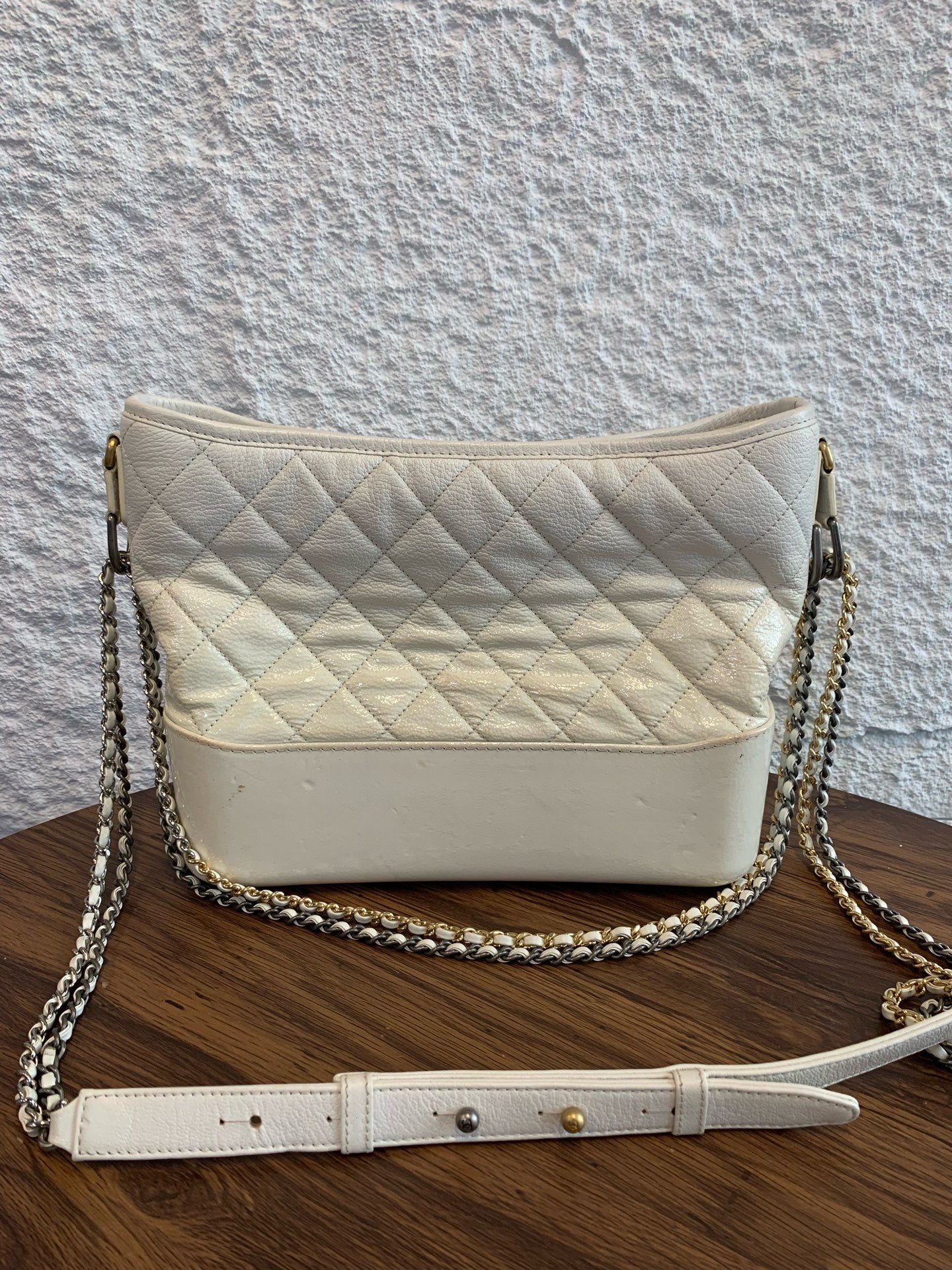 Chanel - Gabrielle - Leather - White - (medium)
