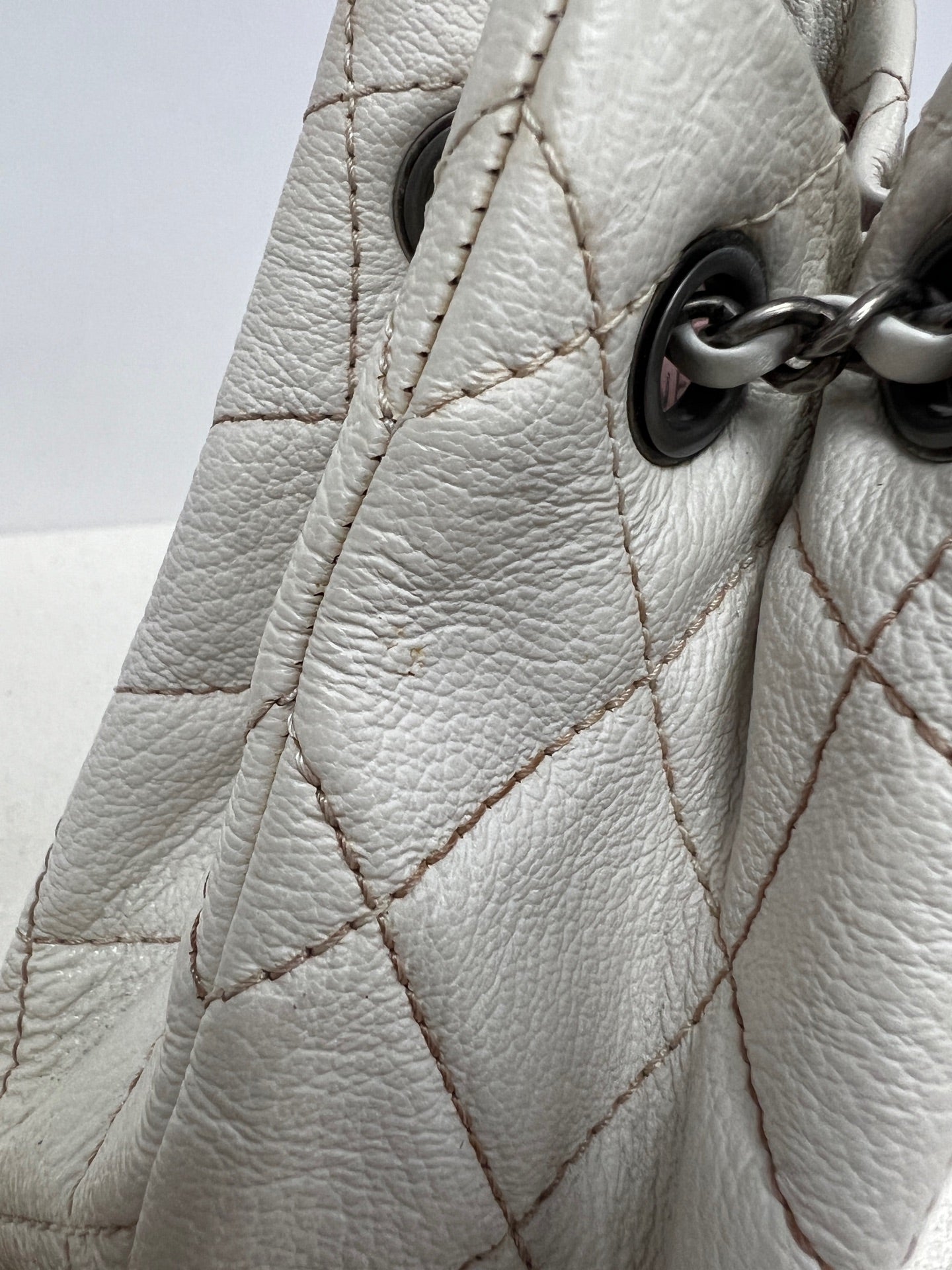 Chanel - Gabrielle - Leather - White - (small)