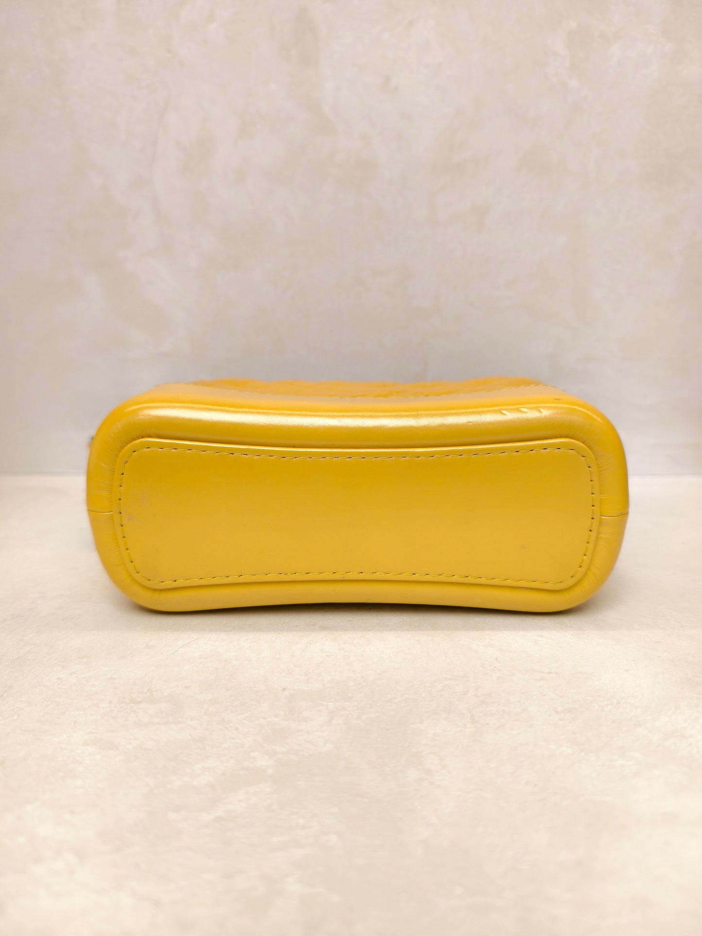Chanel - Gabrielle - Leather - Yellow - (medium)