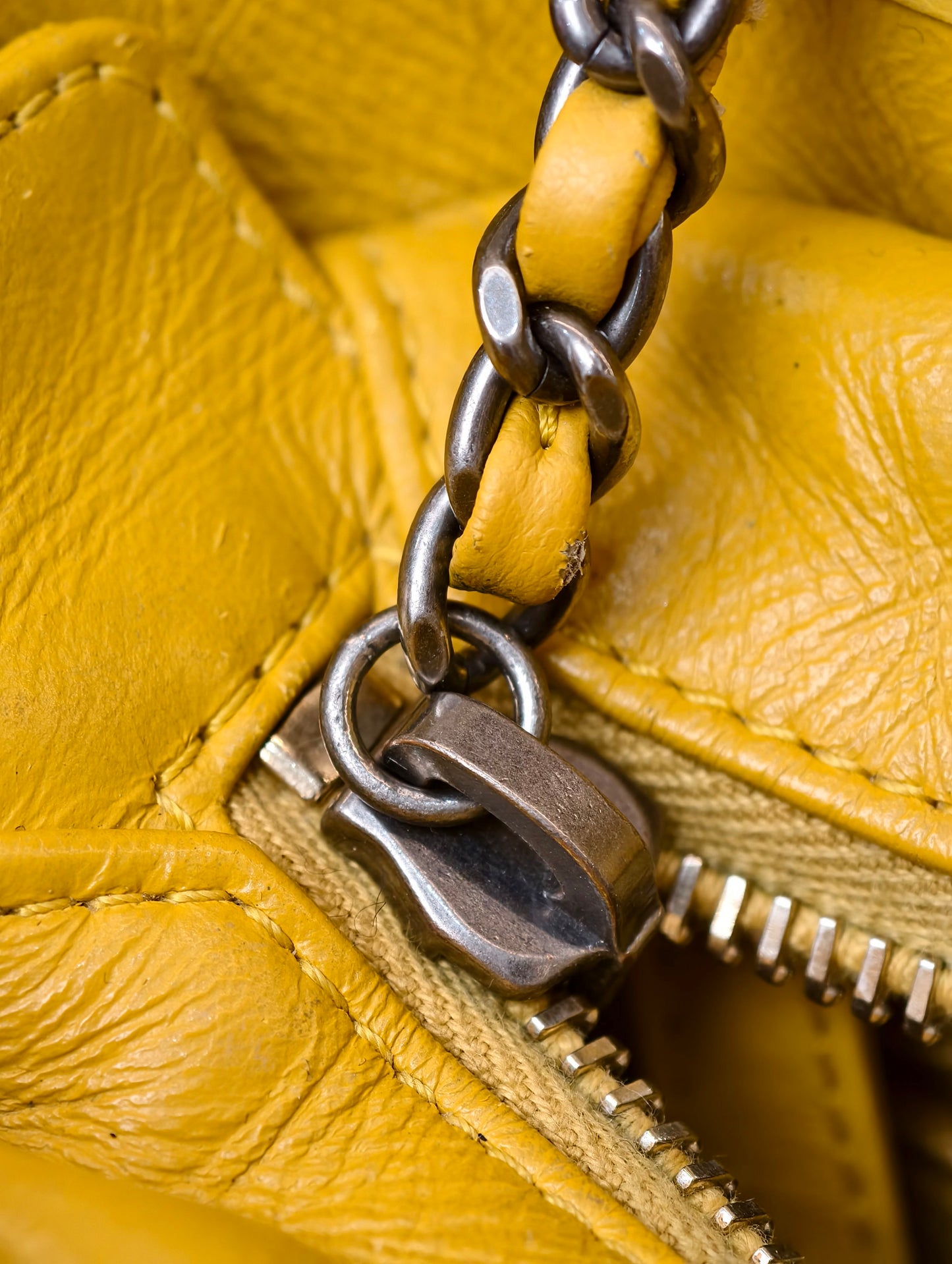 Chanel - Gabrielle - Leather - Yellow - (medium)