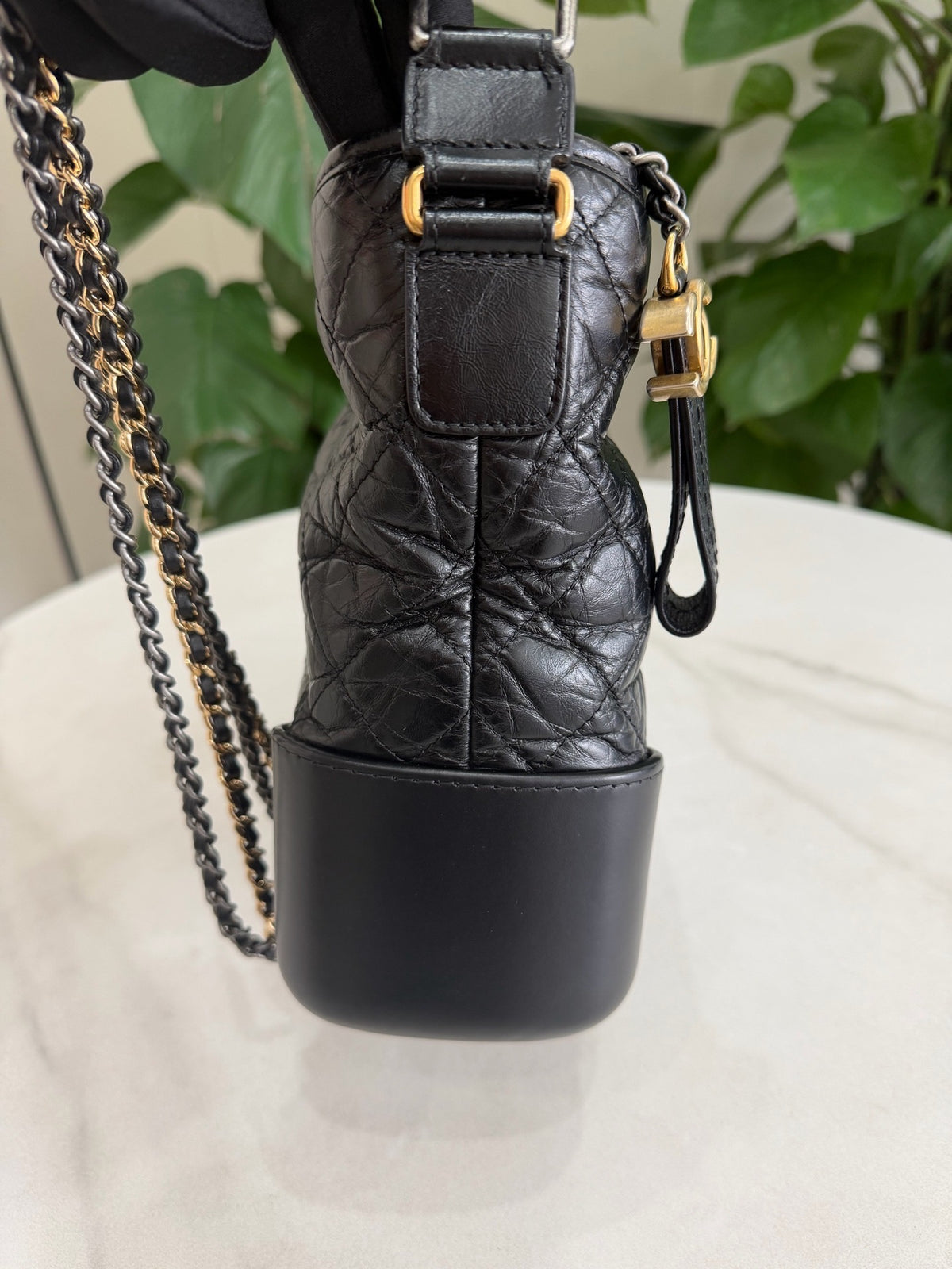 Chanel - Gabrielle Medium - Leather - Black - (medium)