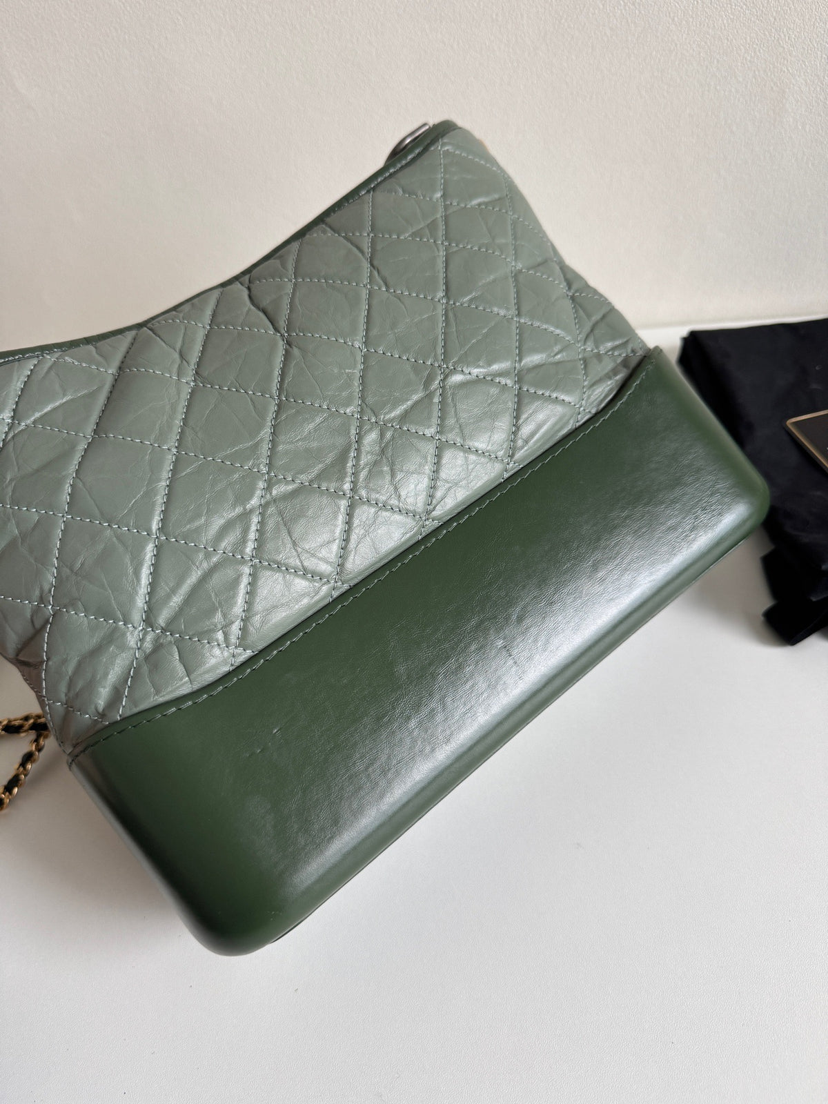 Chanel - Gabrielle Medium - Leather - Green - (medium)